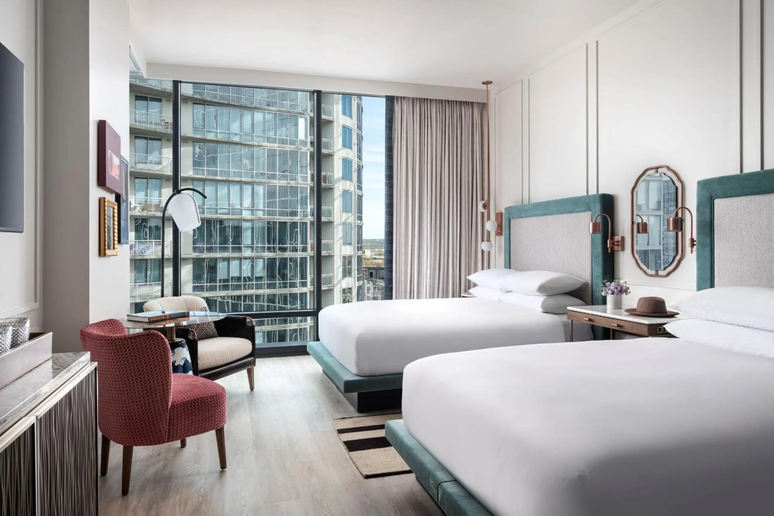 Bed in Hyatt Centric Downtown Nashville