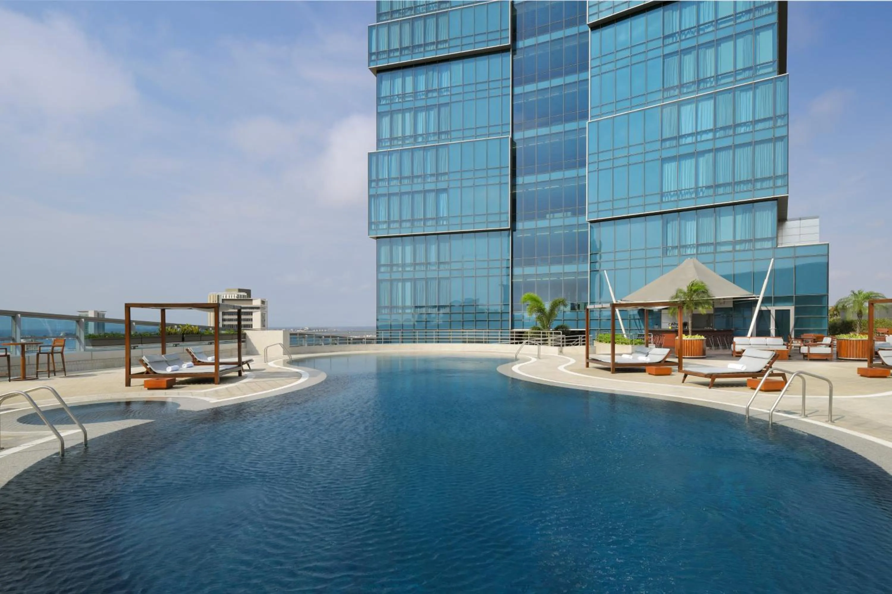 Swimming pool in InterContinental Luanda Miramar by IHG