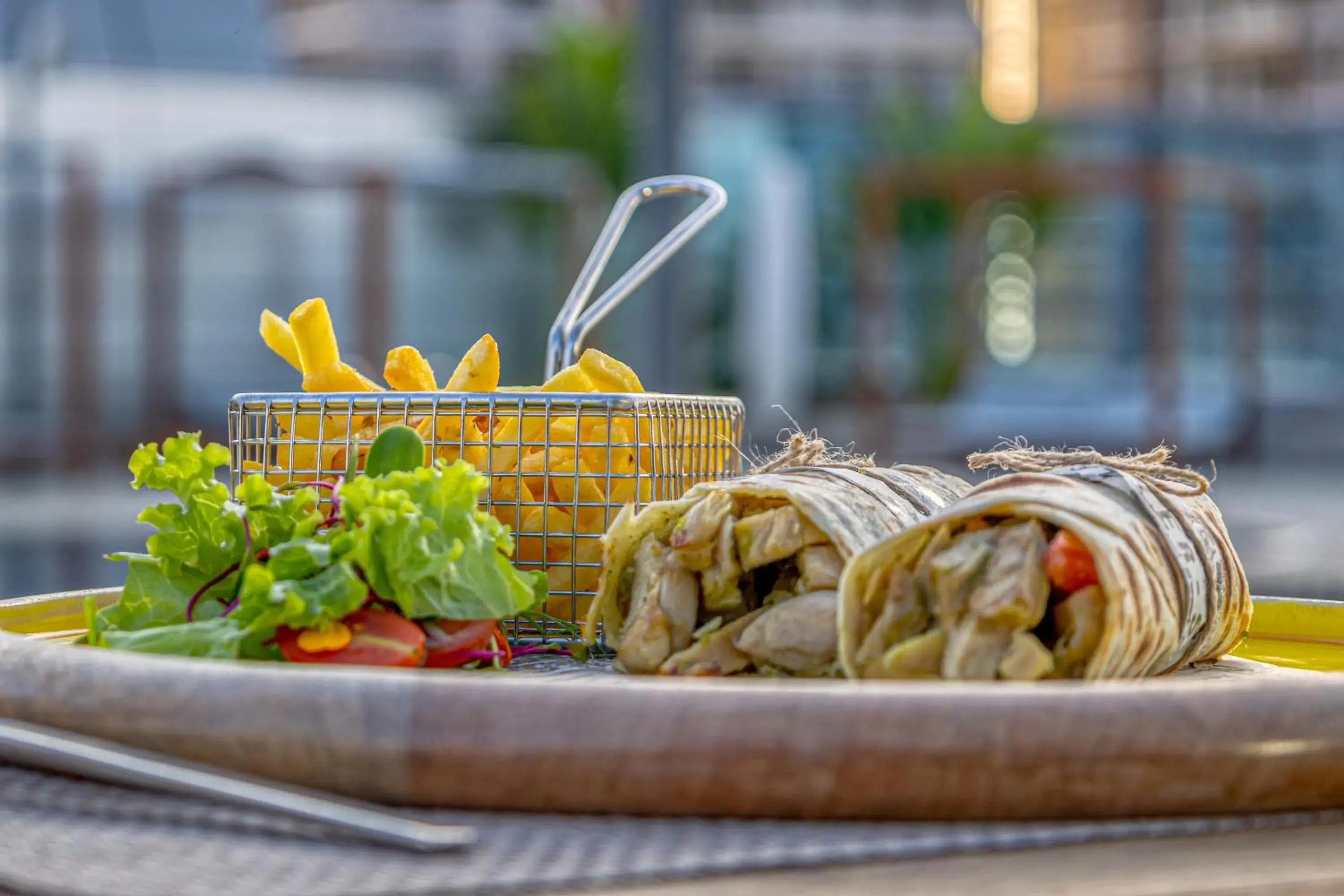 Food and drinks in InterContinental Luanda Miramar by IHG Food and drinks in InterContinental Luanda Miramar by IHG