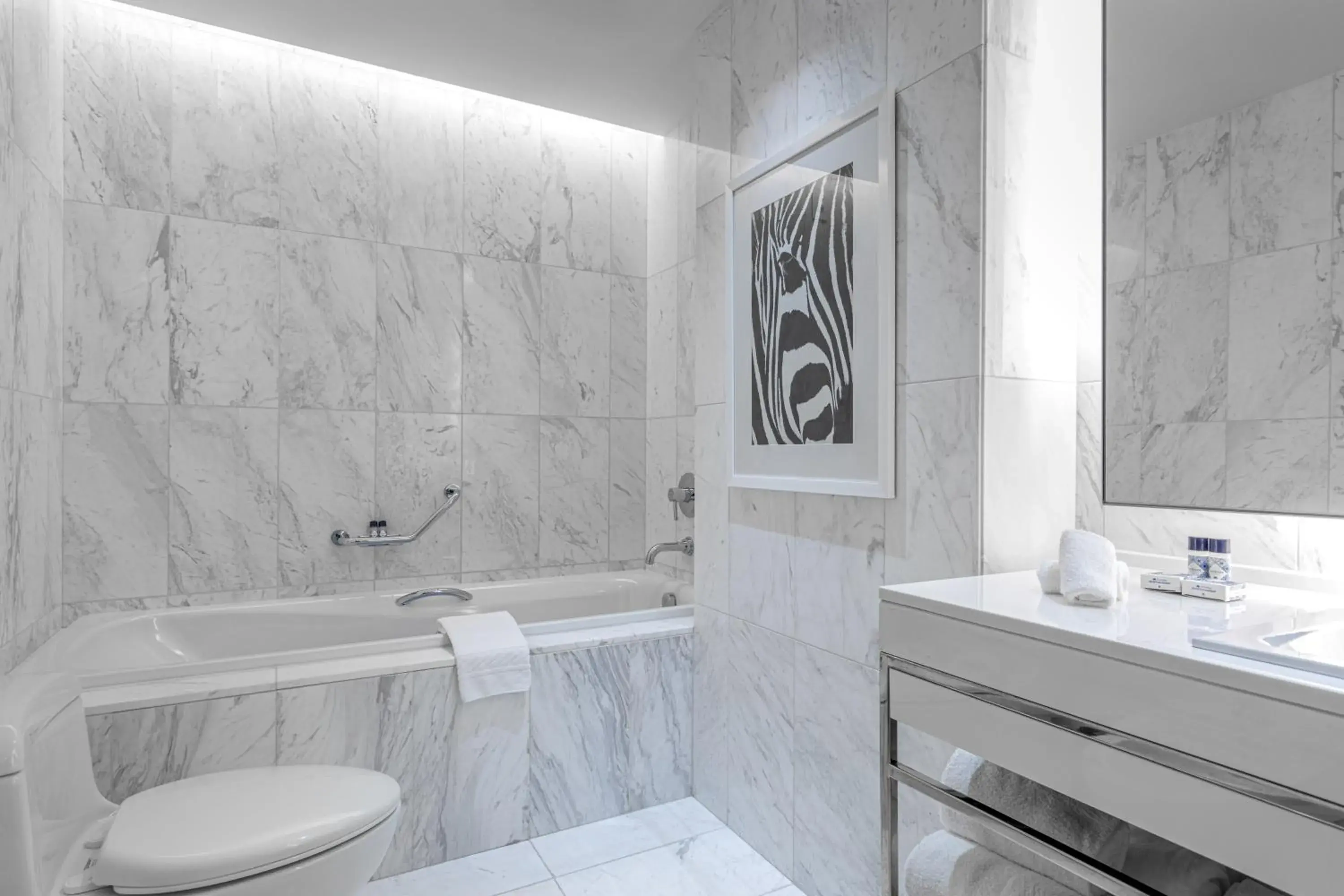 Bathroom in InterContinental Luanda Miramar by IHG Bathroom in InterContinental Luanda Miramar by IHG