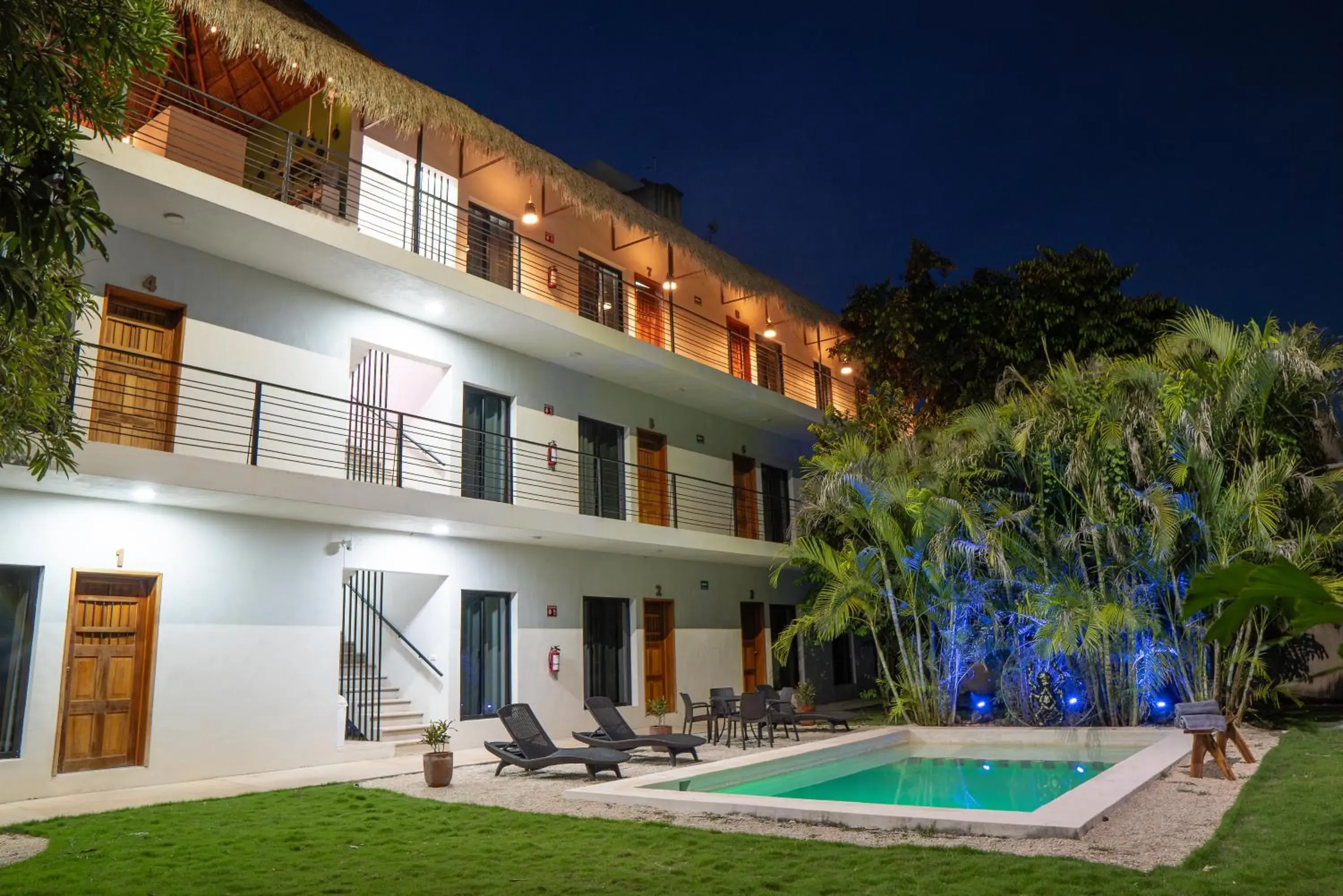 Facade/entrance in Hotel Makech Facade/entrance in Hotel Makech