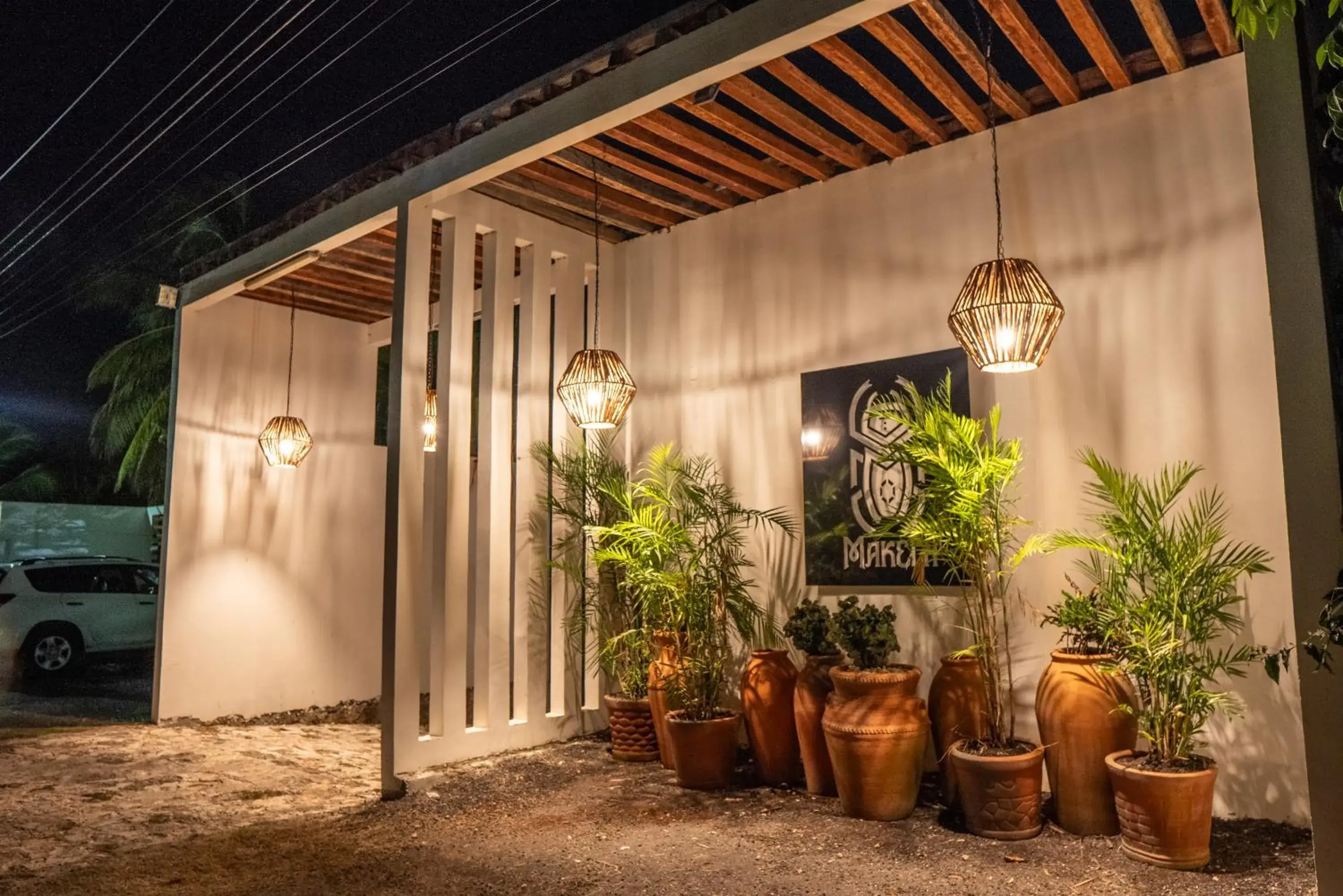 Facade/entrance in Hotel Makech Facade/entrance in Hotel Makech