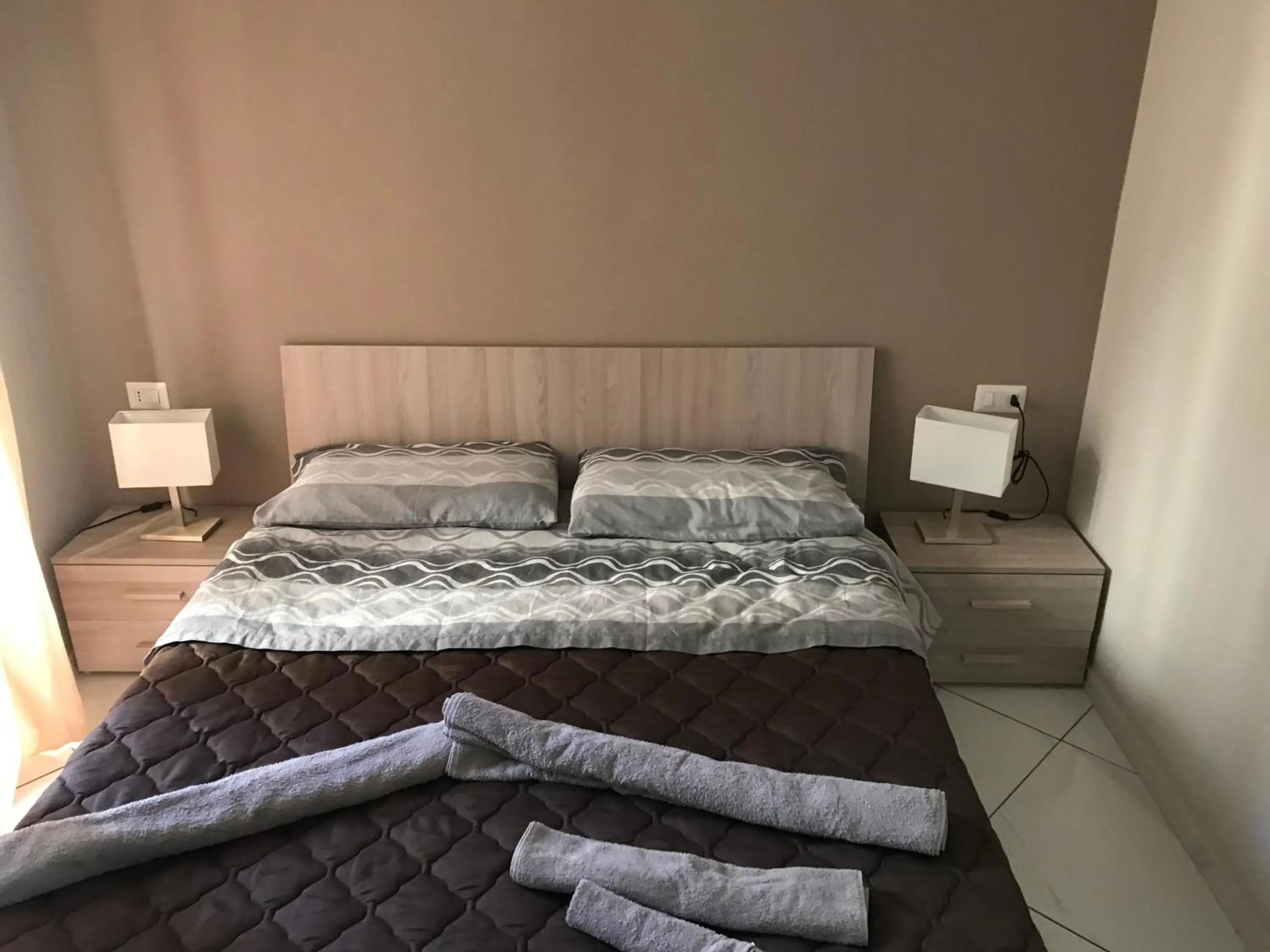 Bed in Mignone Luxury House