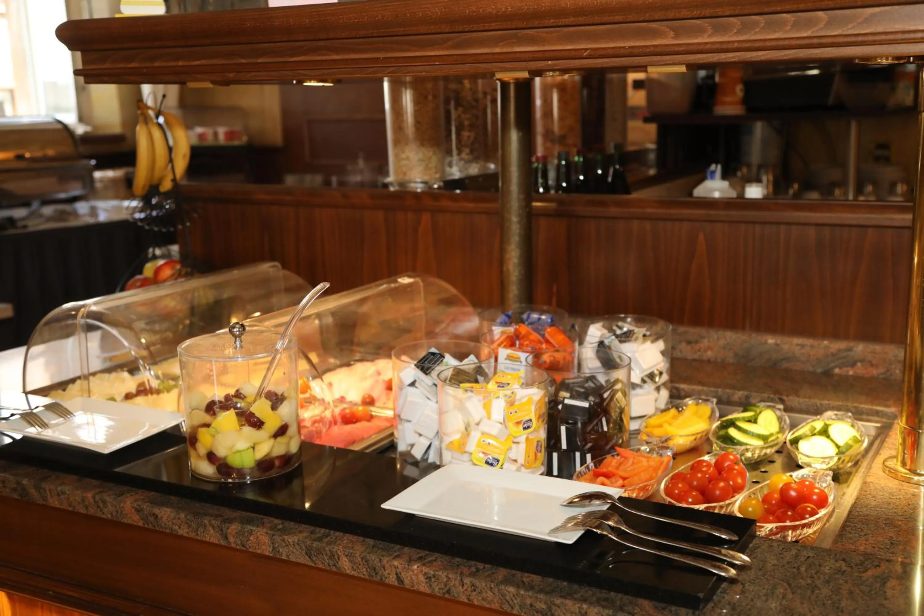 Buffet breakfast in Hotel Goldener Adler Garni