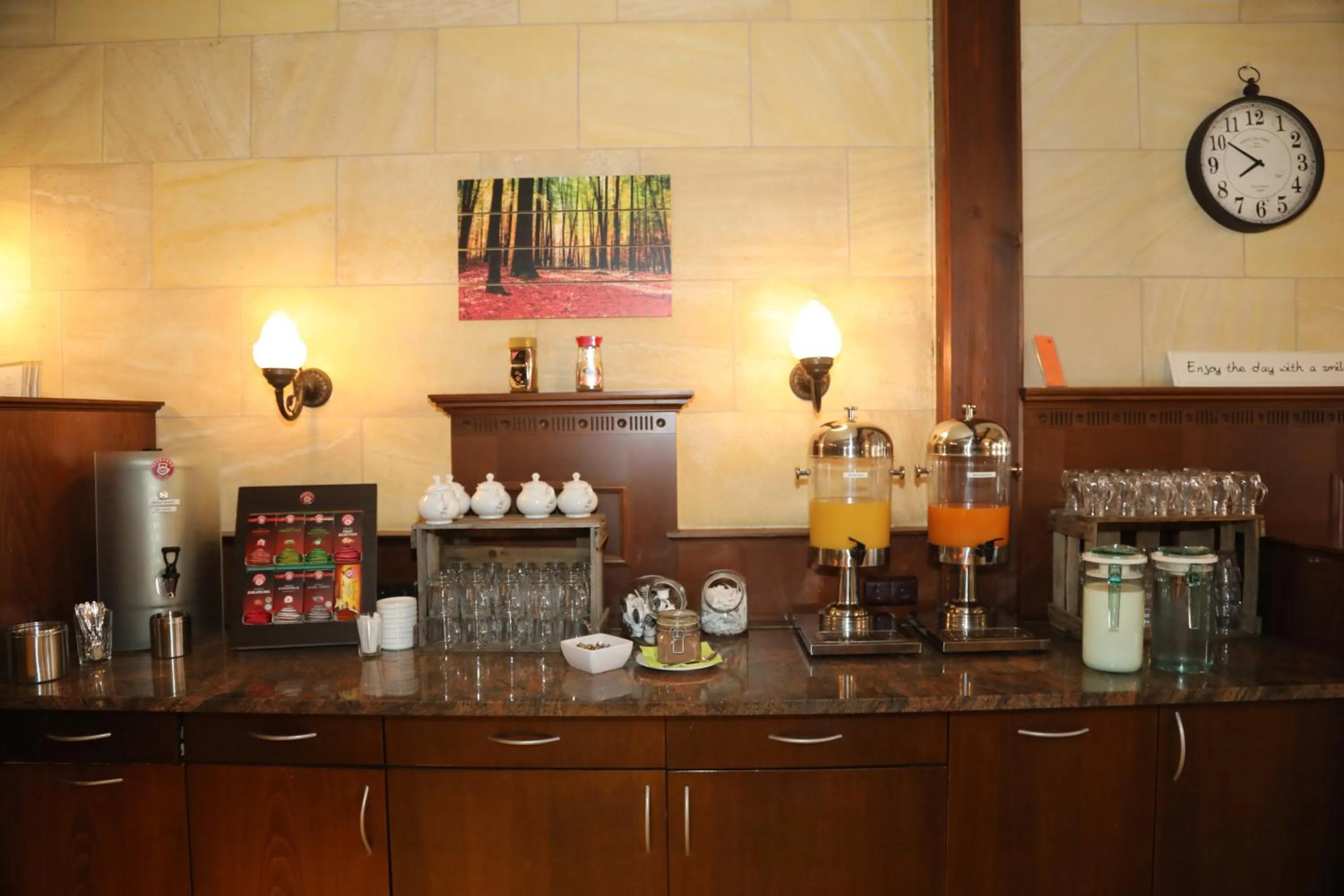 Buffet breakfast in Hotel Goldener Adler Garni