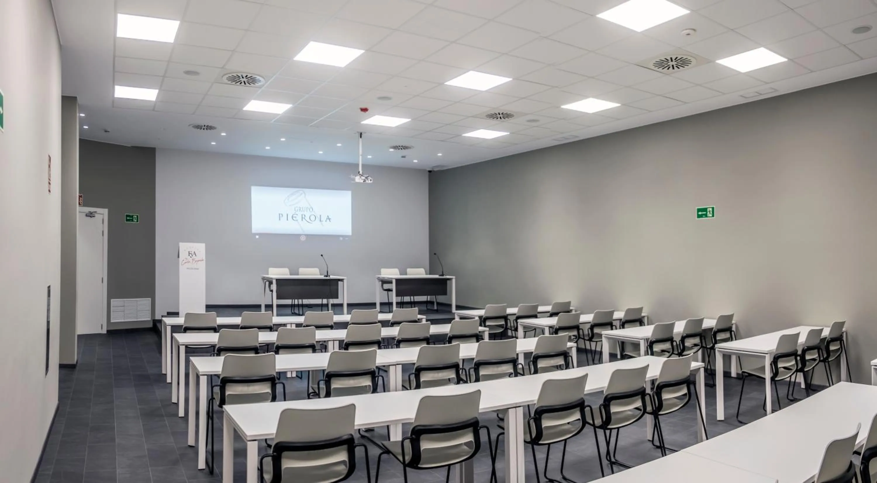 Meeting/conference room in Hotel Bodega FyA - GRUPO PIÉROLA