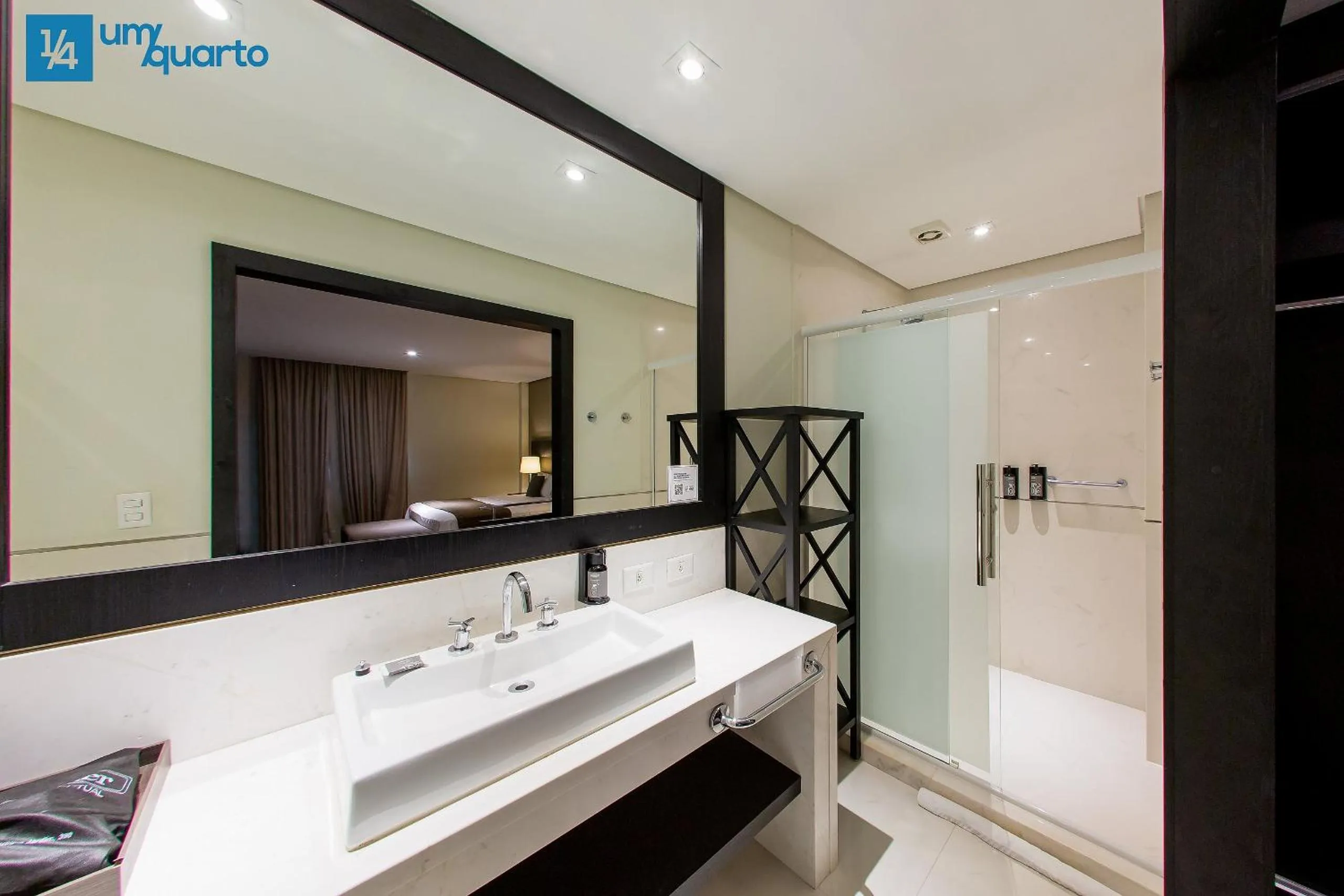 Toilet in Manhattan Floor