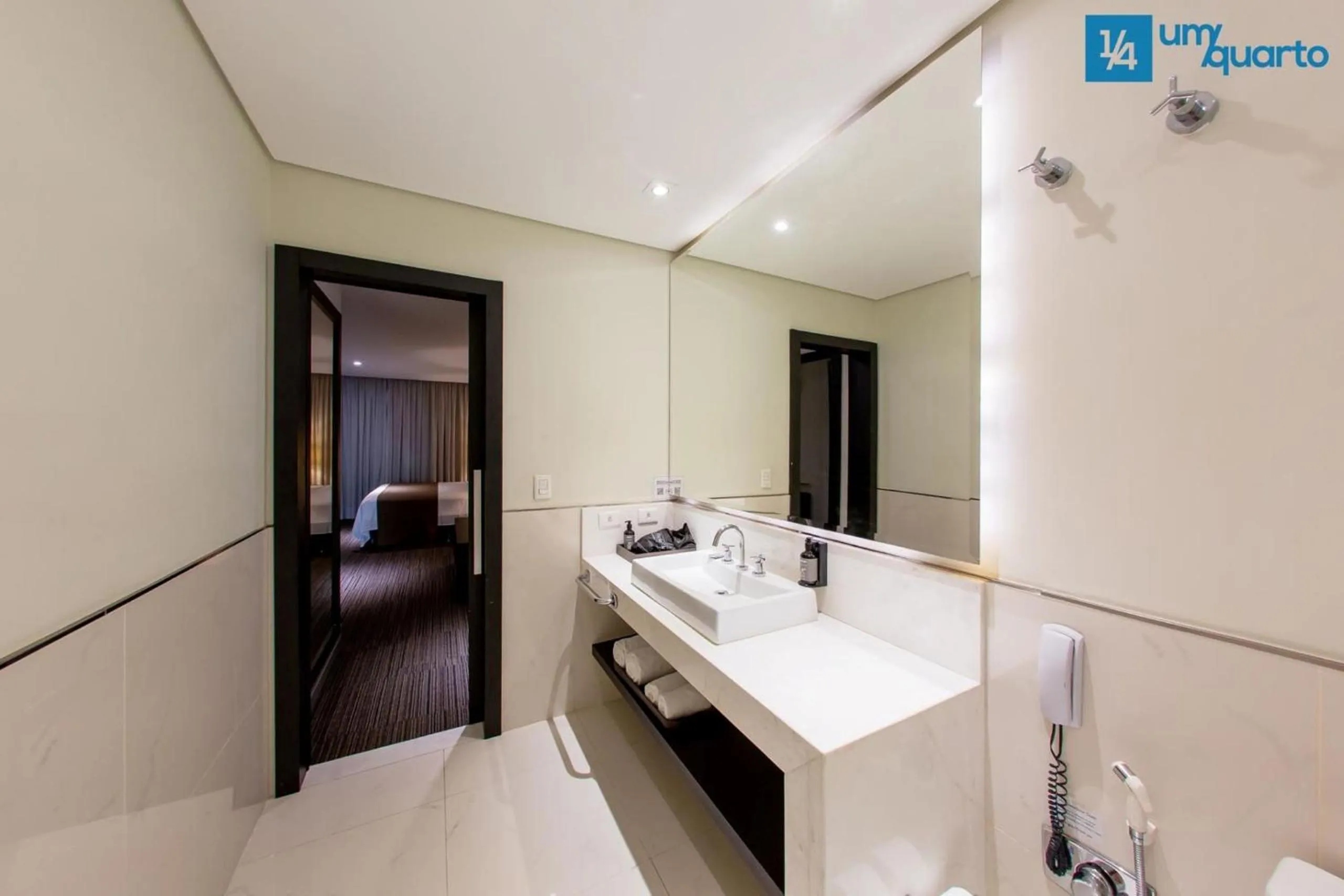 Toilet in Manhattan Floor