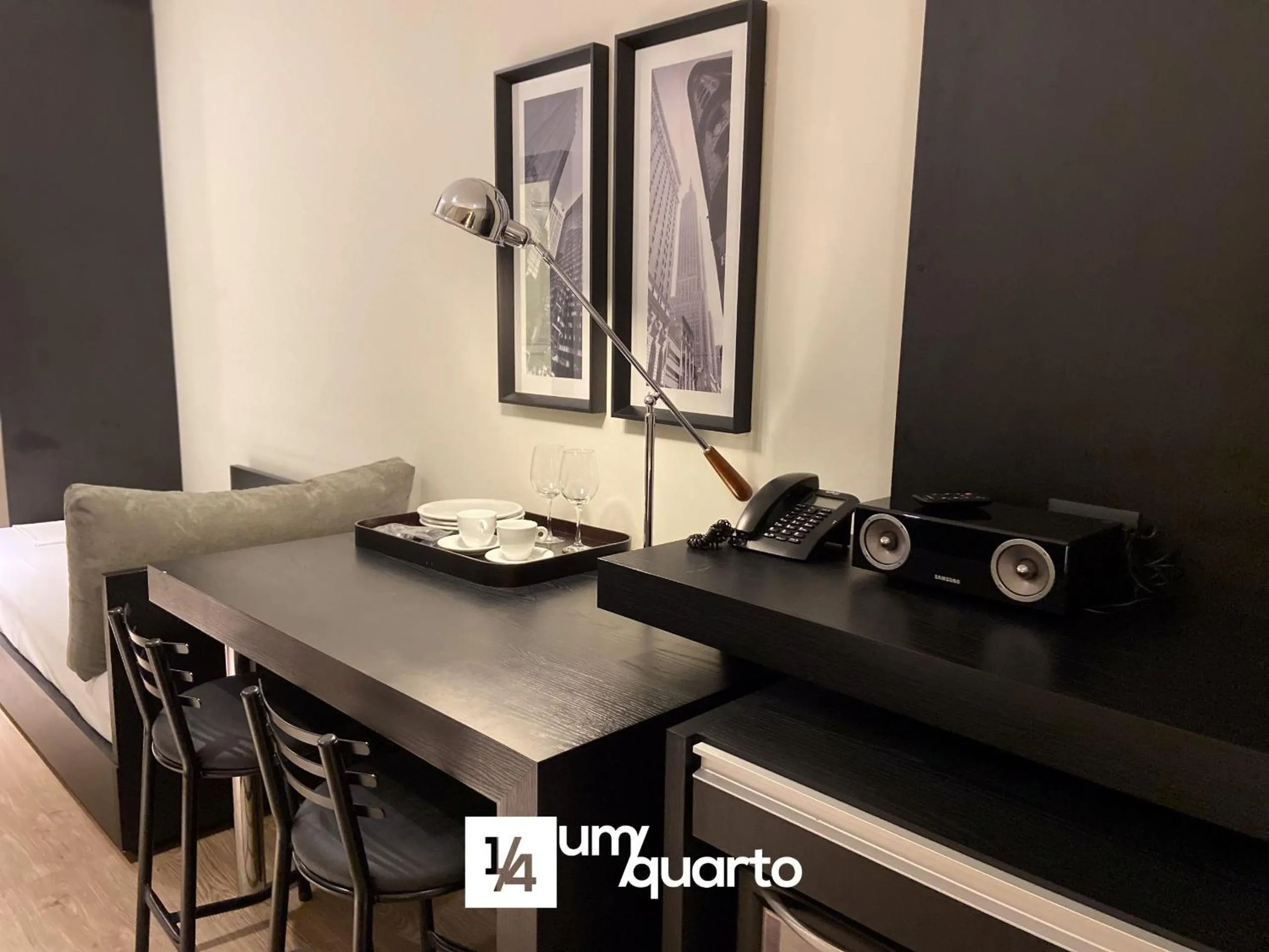 Bedroom in Manhattan Floor