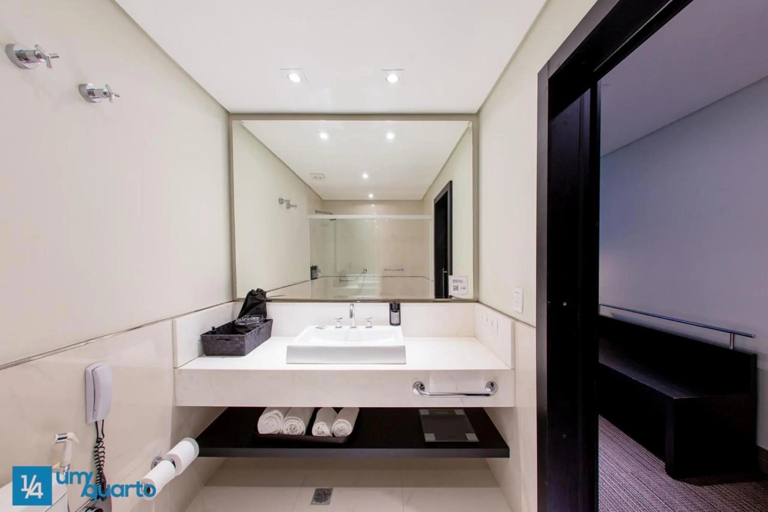 Toilet in Manhattan Floor