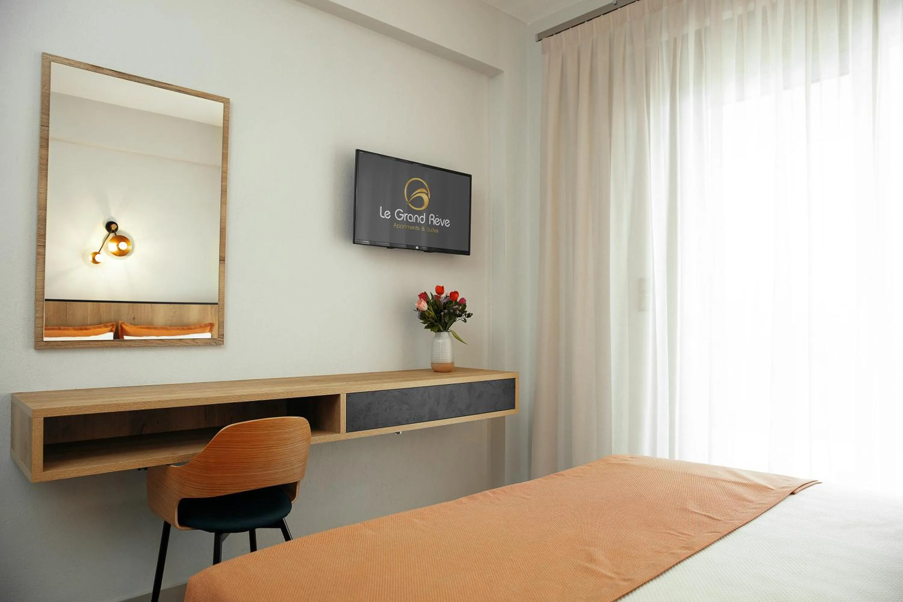 TV and multimedia, Bed in Le Grand Rêve