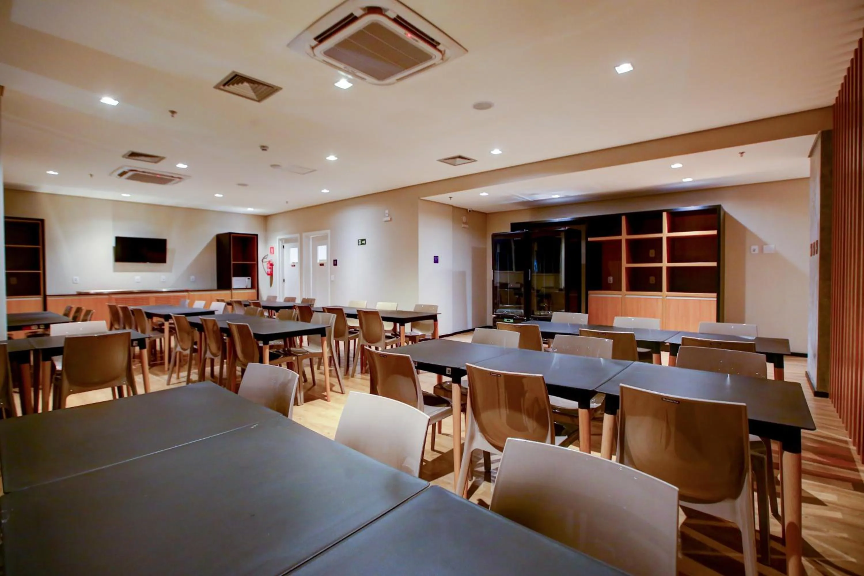 Restaurant/places to eat in Transamerica Fit Sorriso