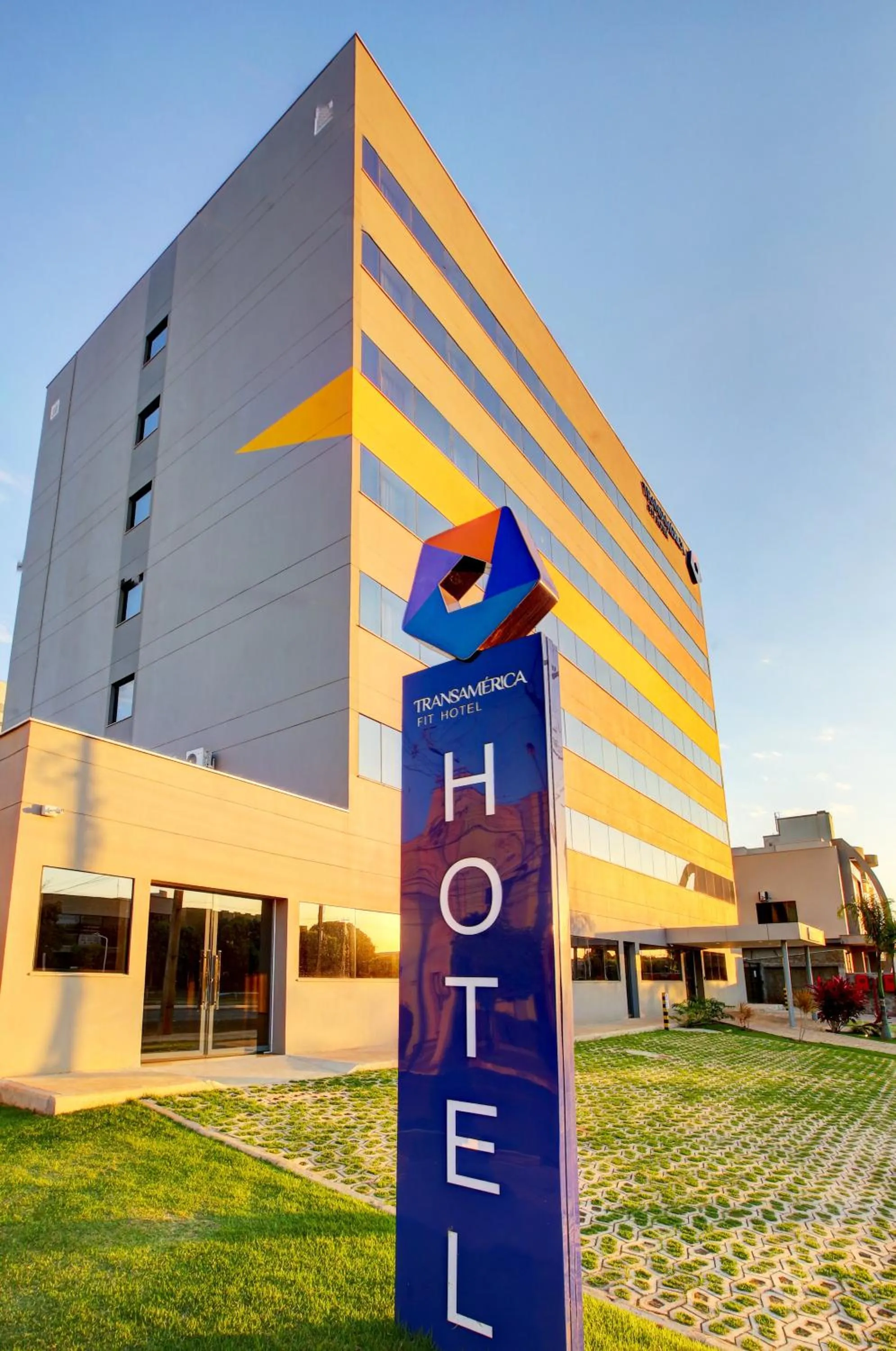 Facade/entrance in Transamerica Fit Sorriso