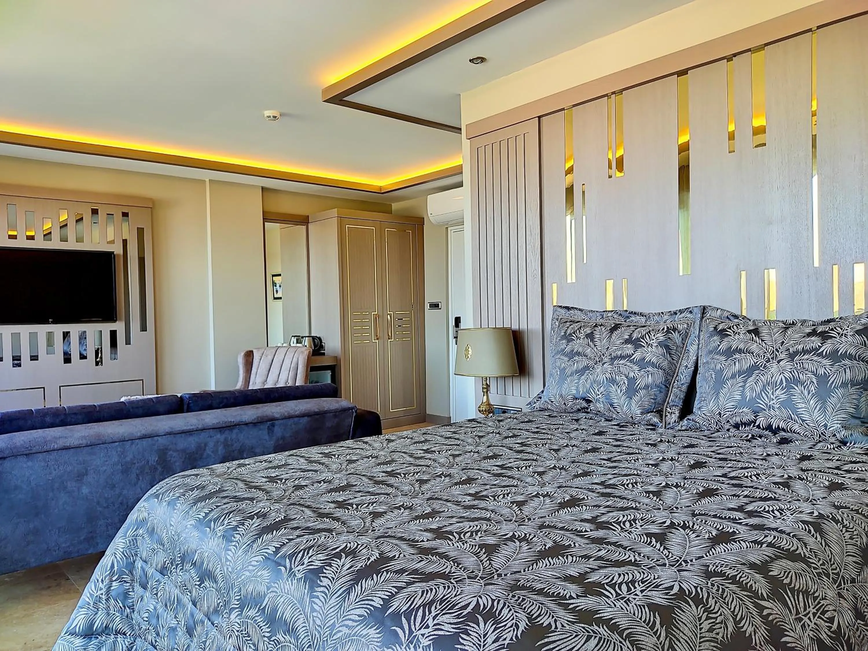 Bed in Roas Hotel Bodrum - City Center