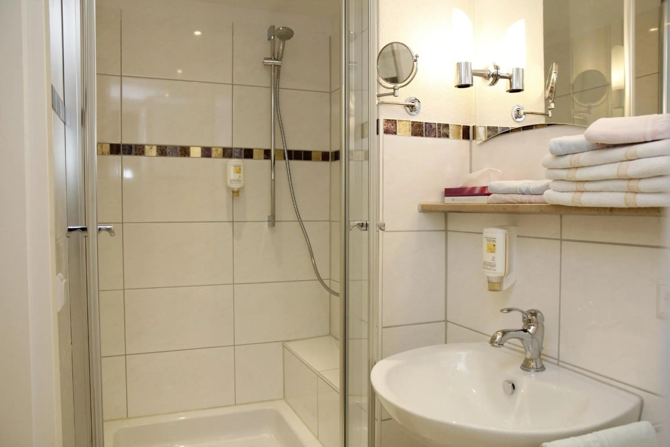 Bathroom in Parkhotel Waldlust