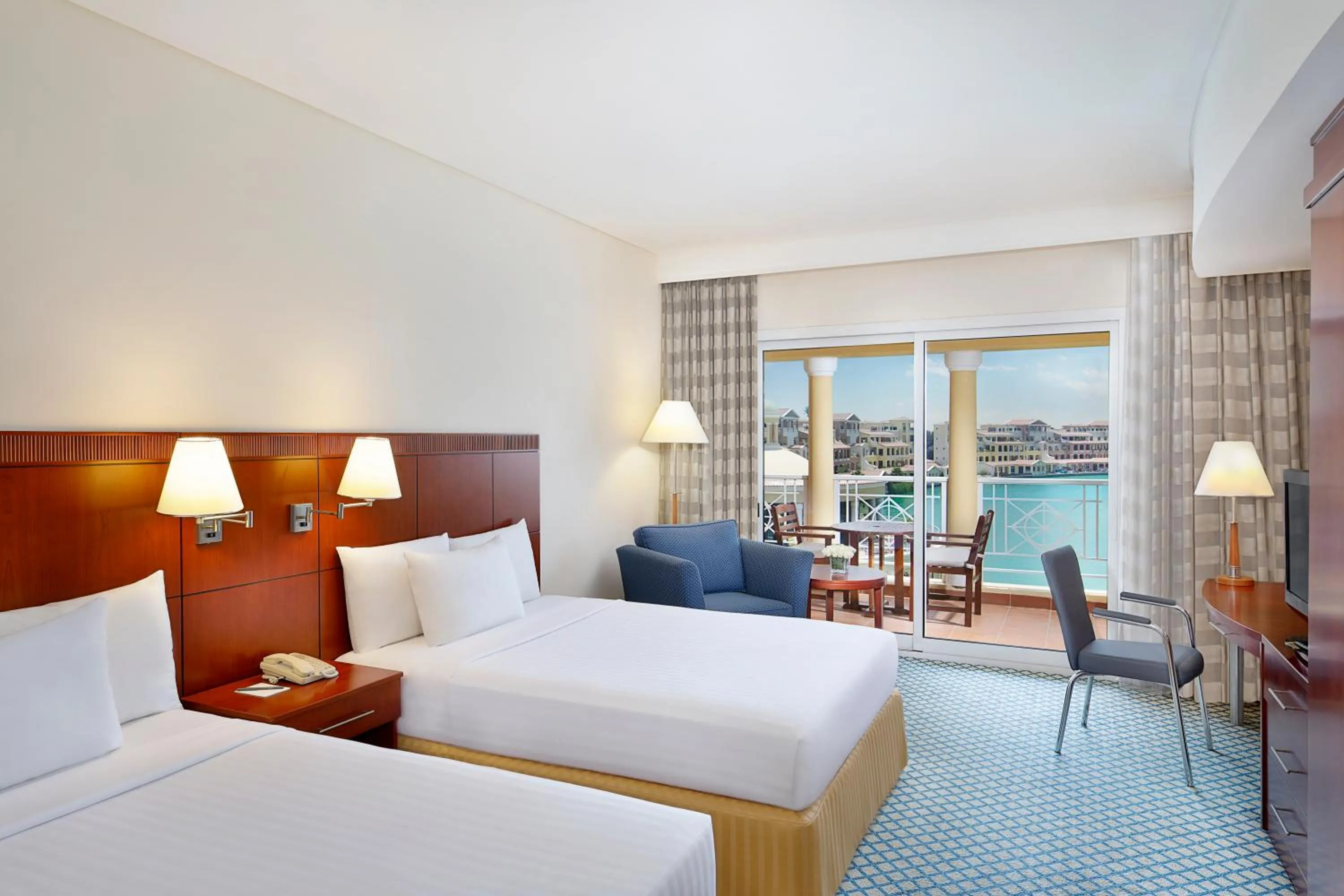 Lake View with Balcony Premium Twin Room in Copthorne Lakeview Hotel Dubai, Green Community