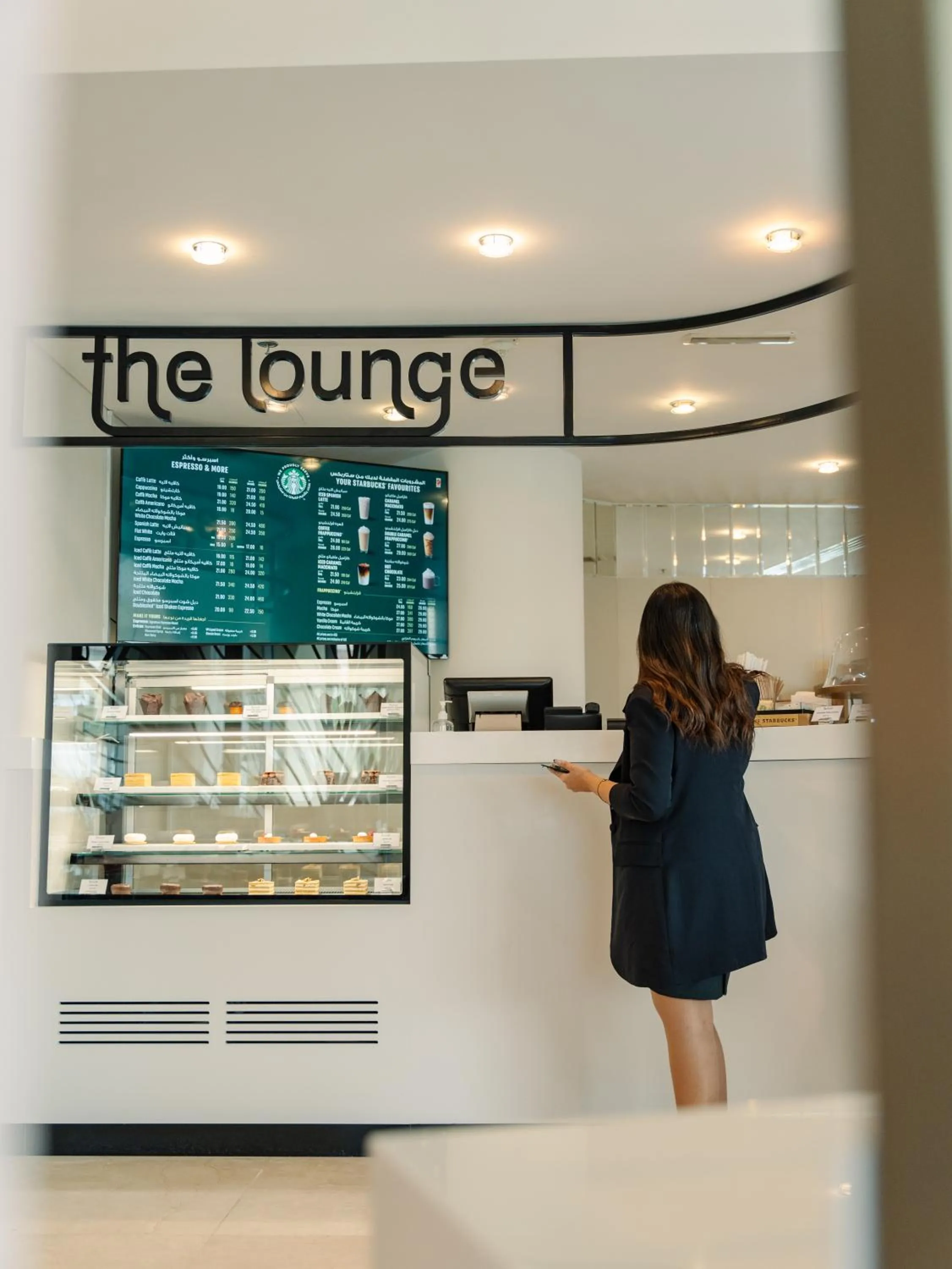 Lounge or bar in Millennium Lakeview Hotel