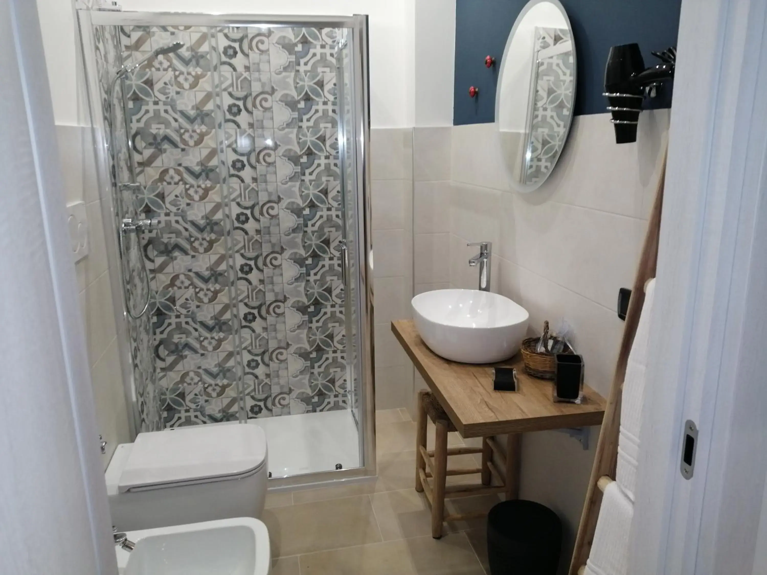 Triple Room with Private Bathroom in Don Nino Triple Room with Private Bathroom in Don Nino