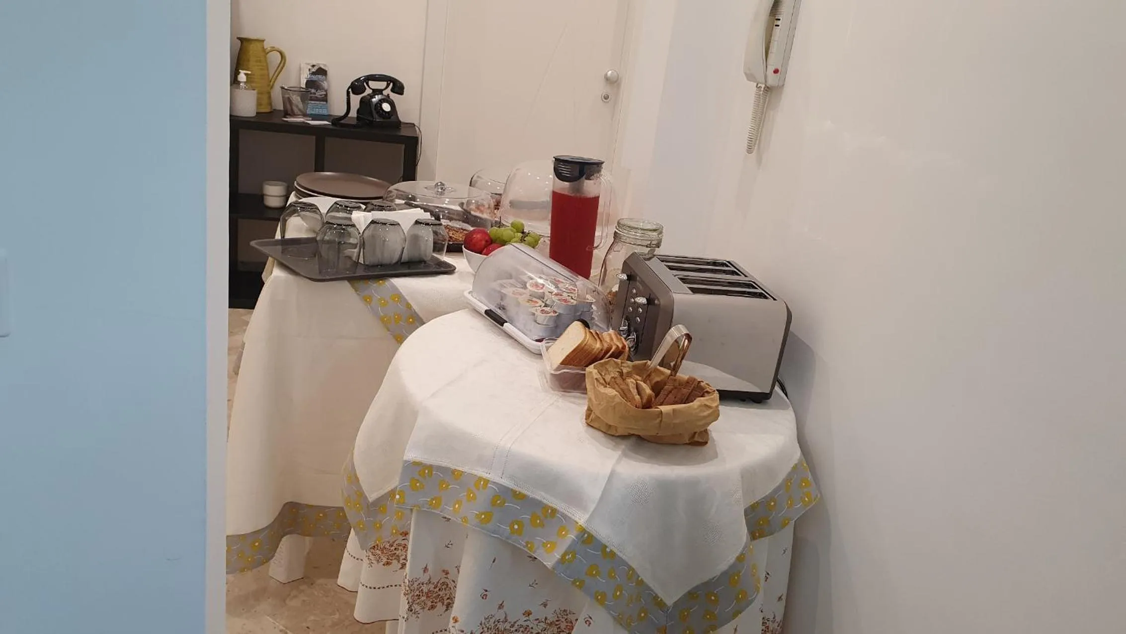 Breakfast in Don Nino