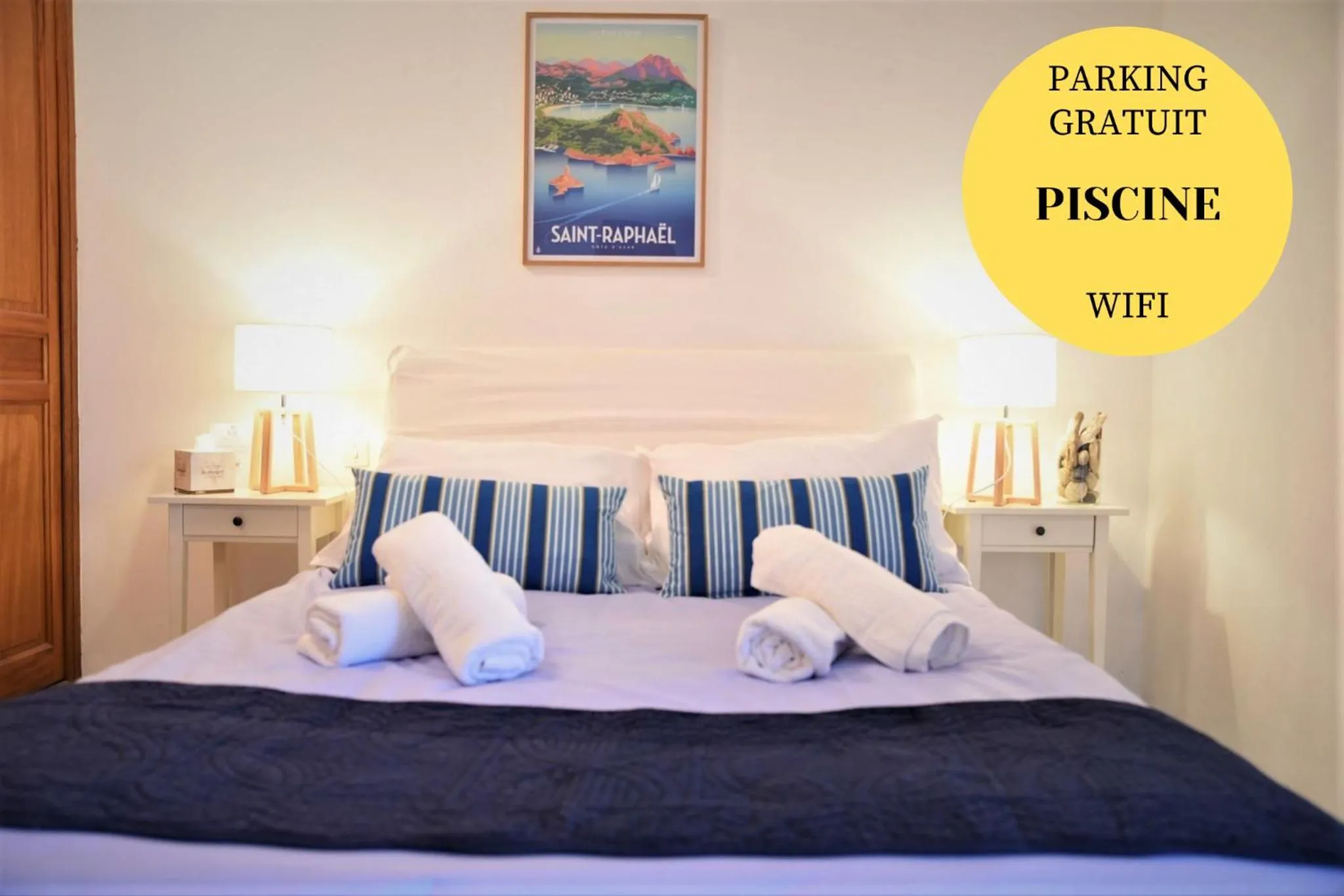 Bedroom, Bed in PantaiaHomes - My Little Garden - Piscine - Vue panoramique