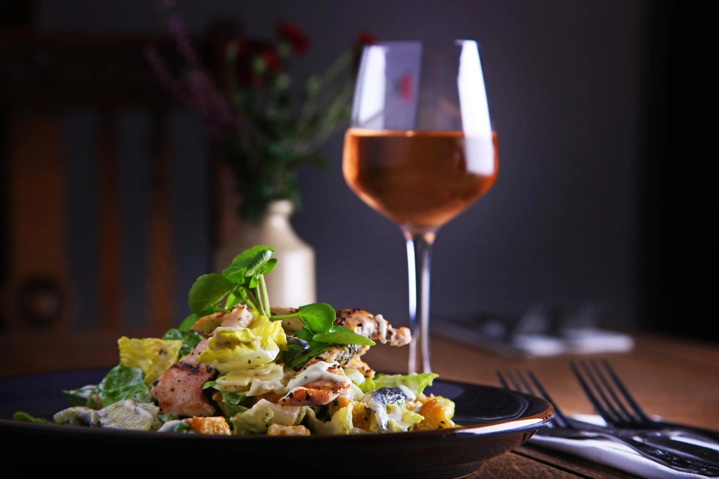 Lunch in The Plough Inn