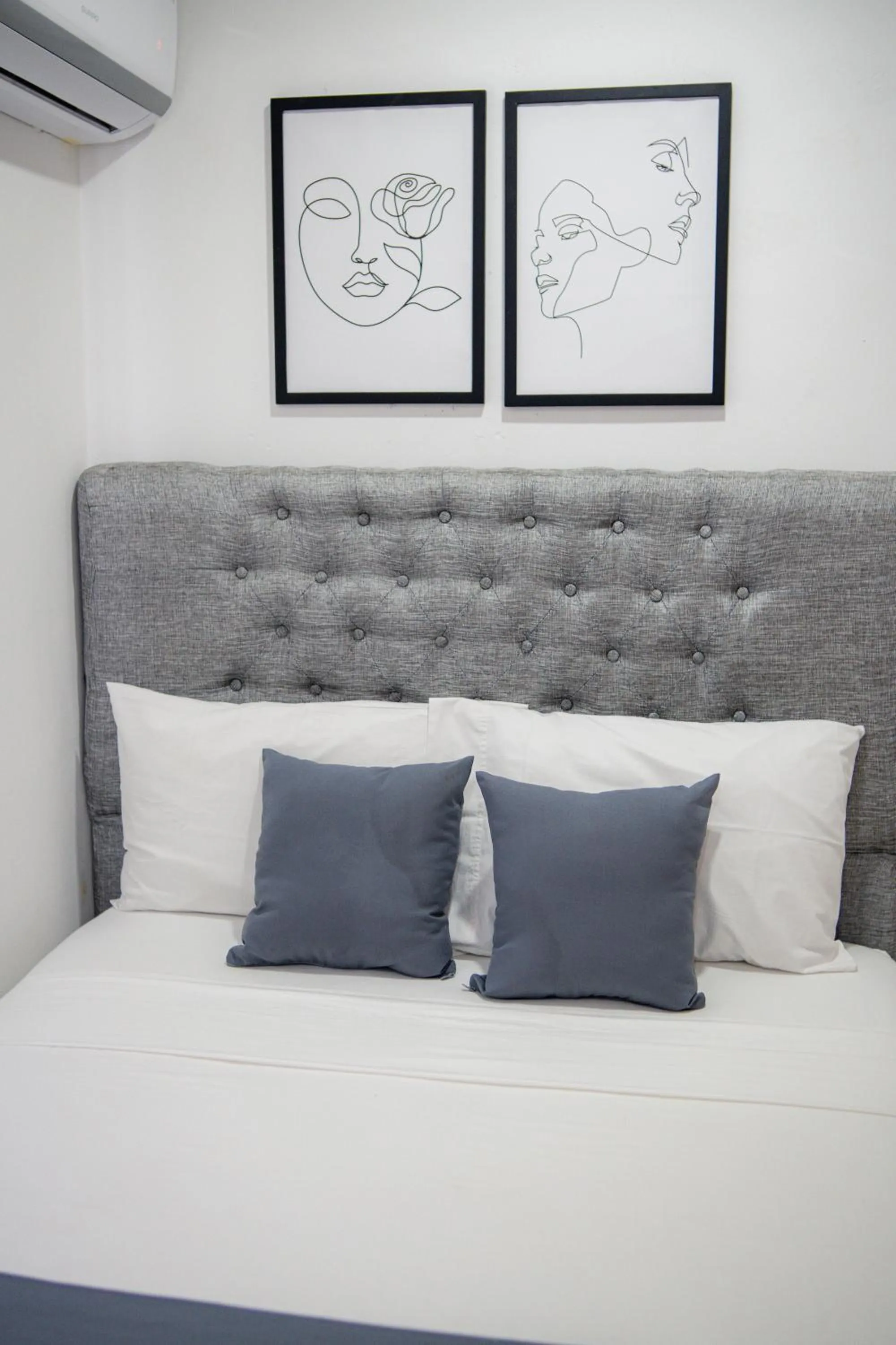 Bed in Hotel ADAZ Mediterráneo