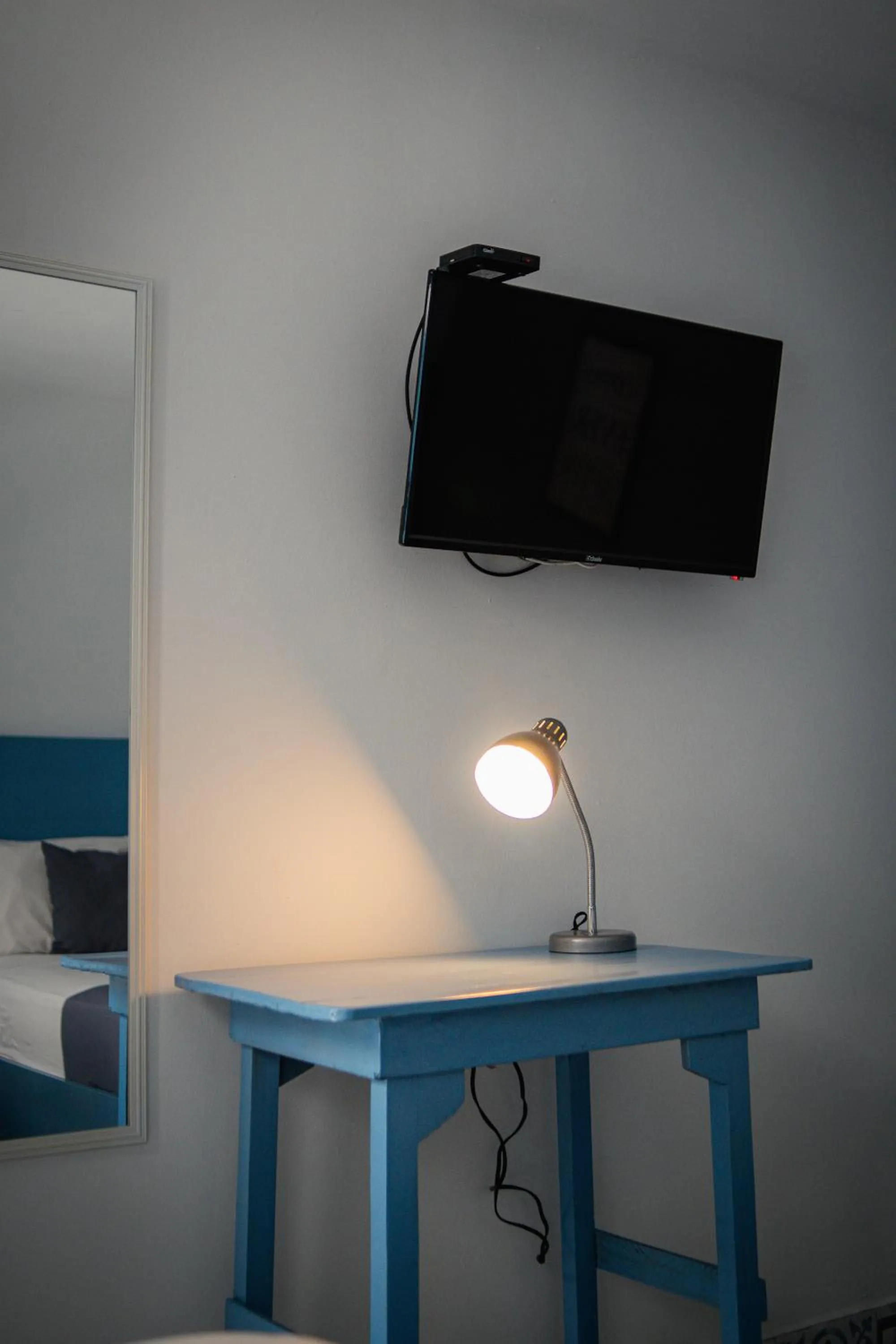 TV and multimedia in Hotel ADAZ Mediterráneo