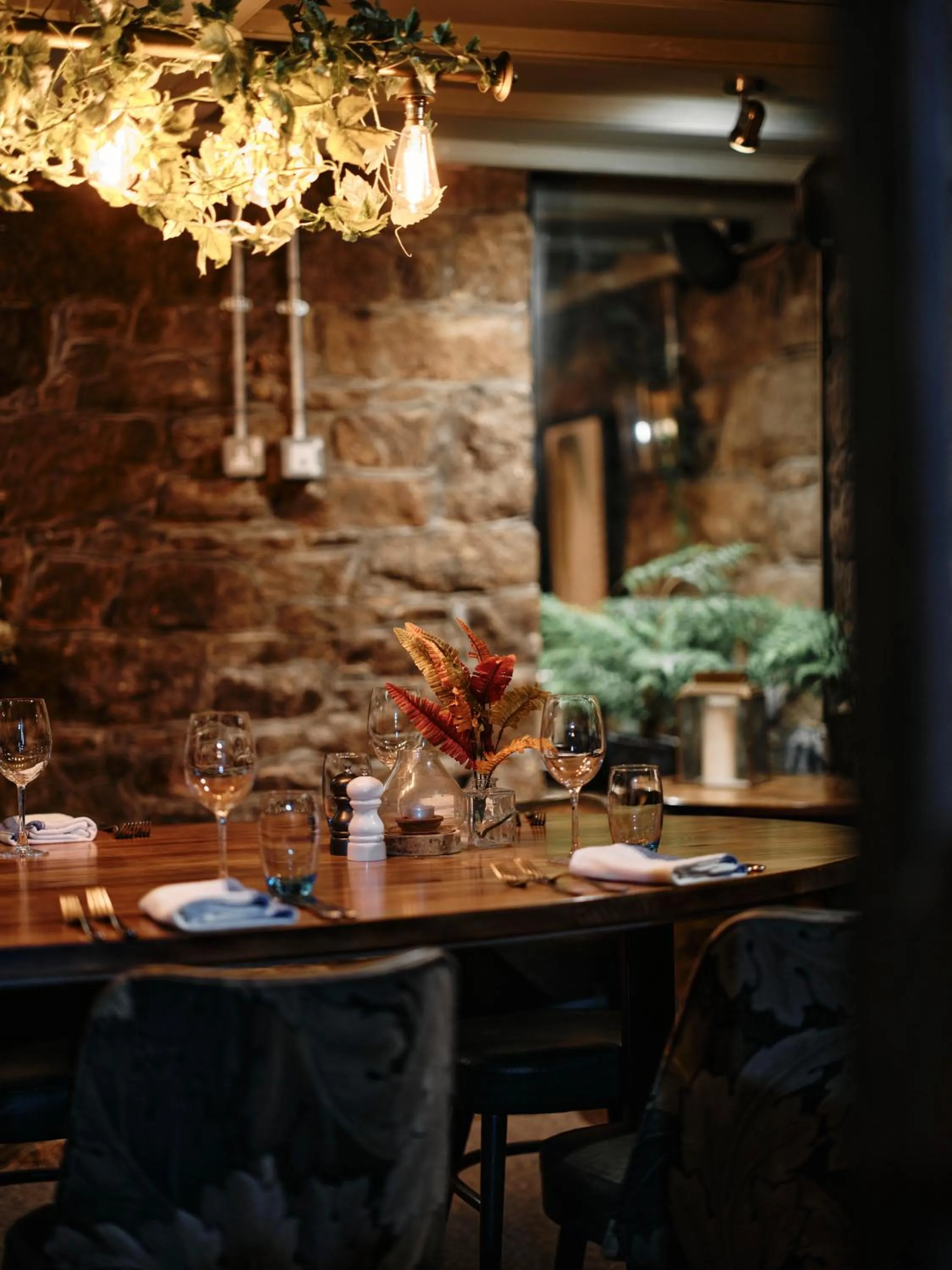 Restaurant/places to eat in Old Court House Inn