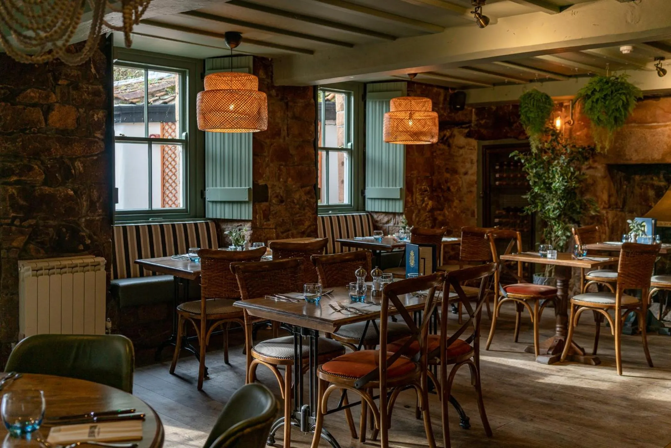 Restaurant/places to eat in Old Court House Inn