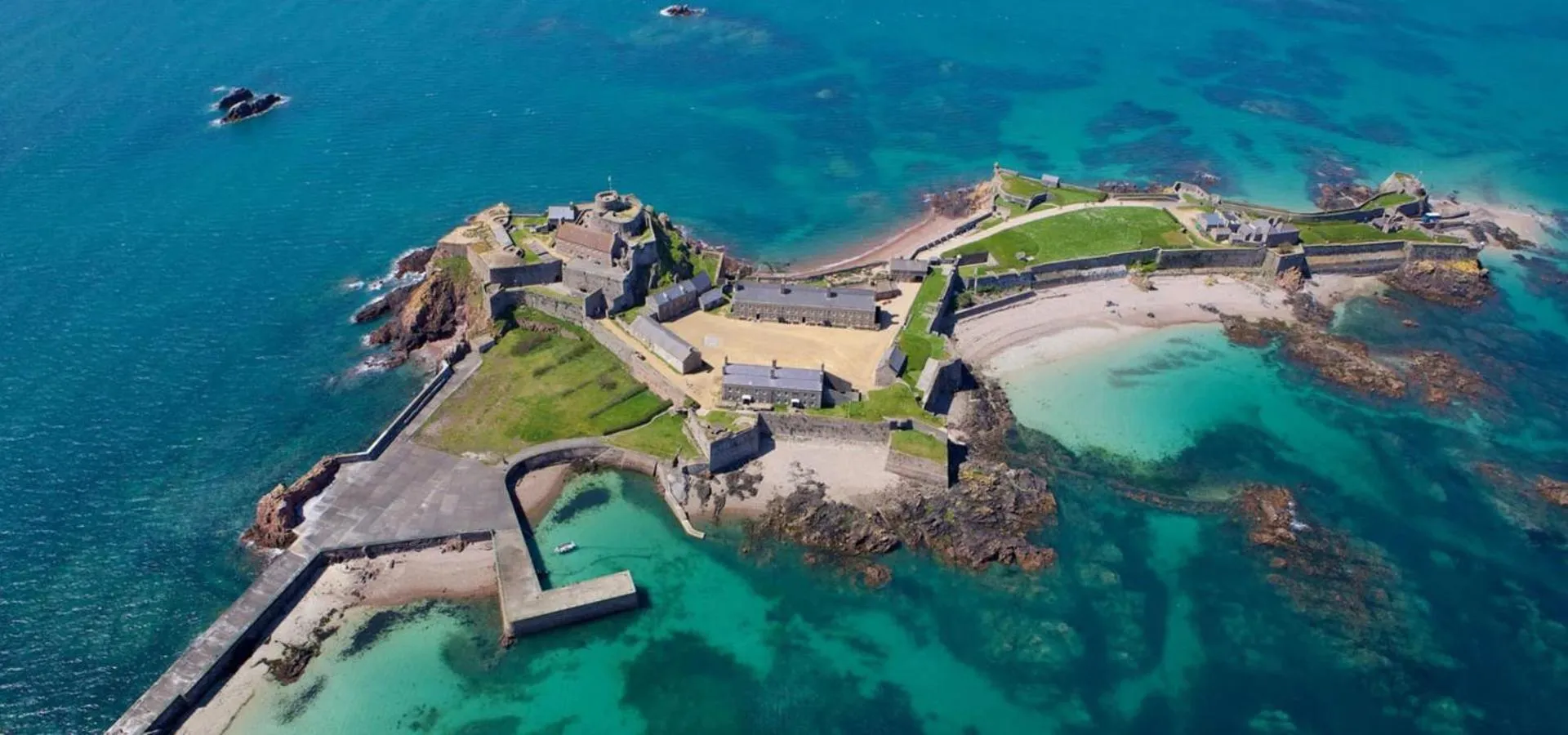 Beach in Old Court House Inn