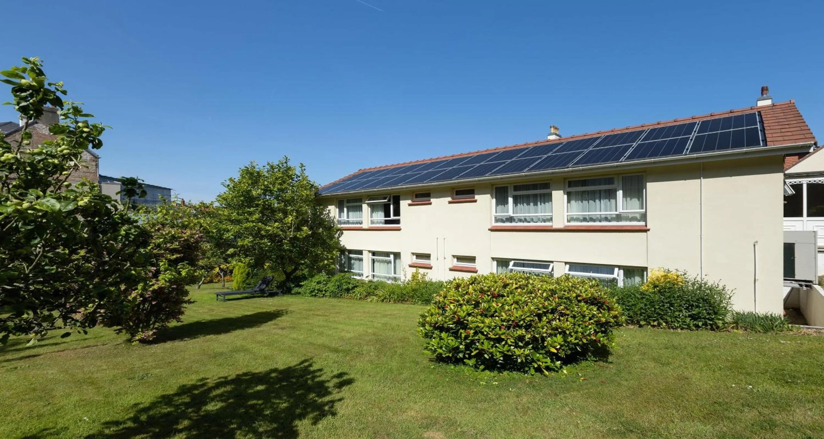 Property building in Best Western Hotel de Havelet