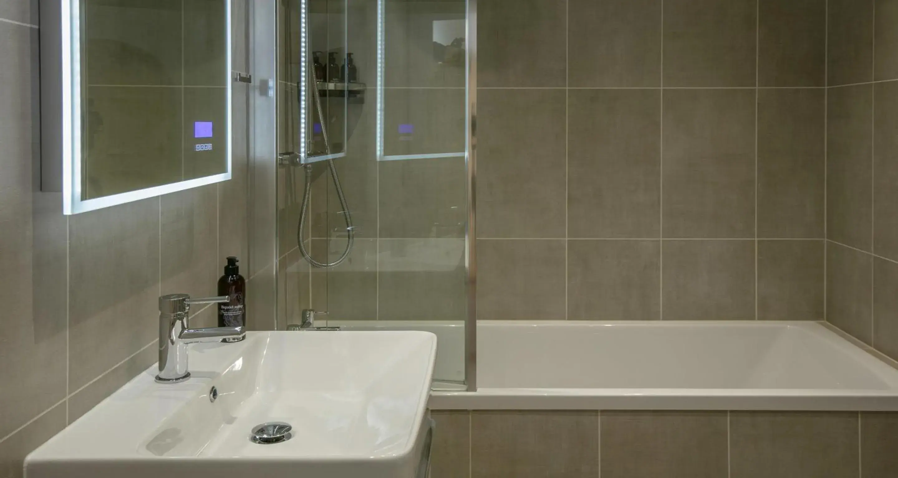 Bedroom in Best Western Hotel de Havelet Bedroom in Best Western Hotel de Havelet