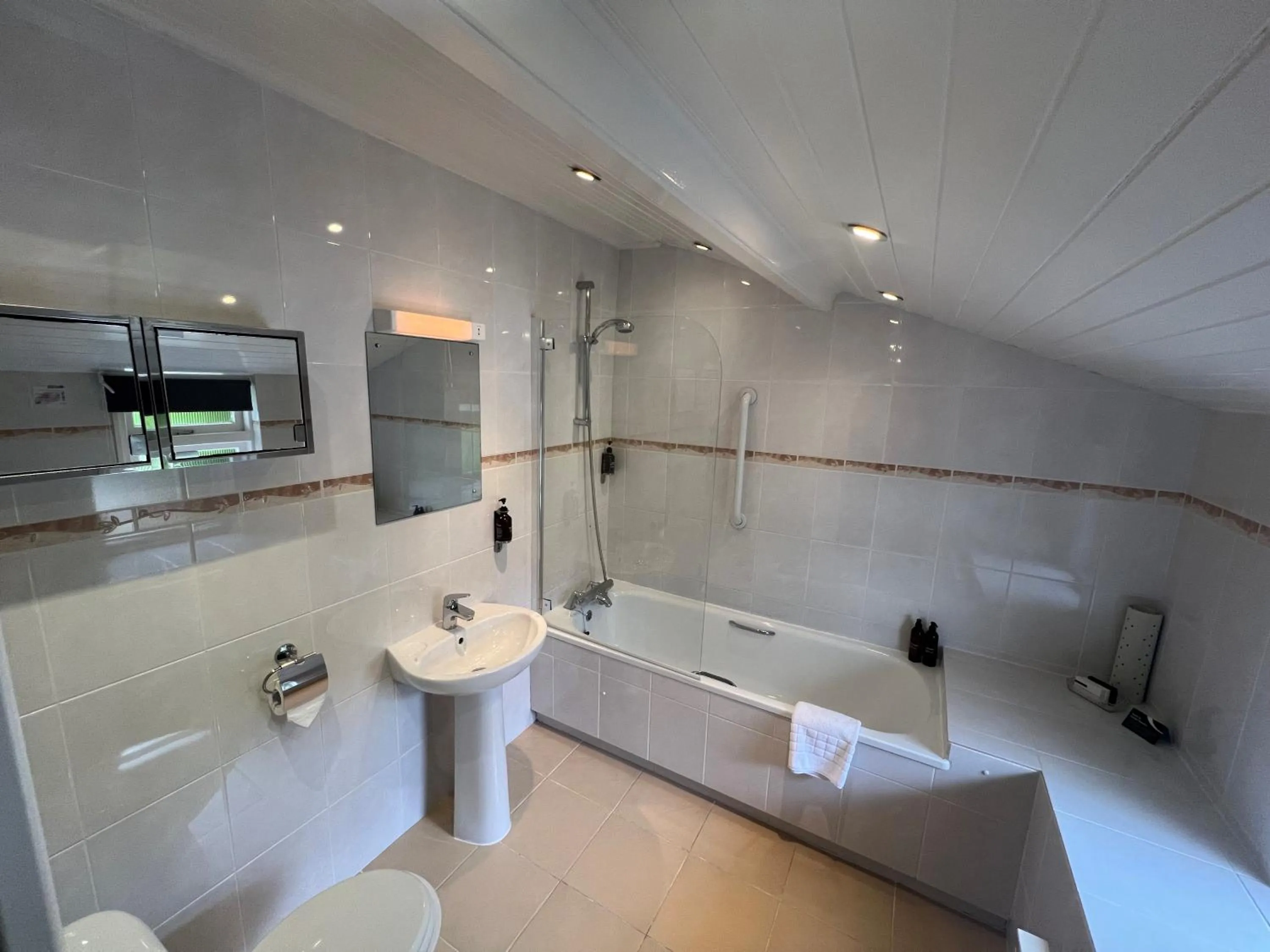 Bathroom in Best Western Hotel de Havelet