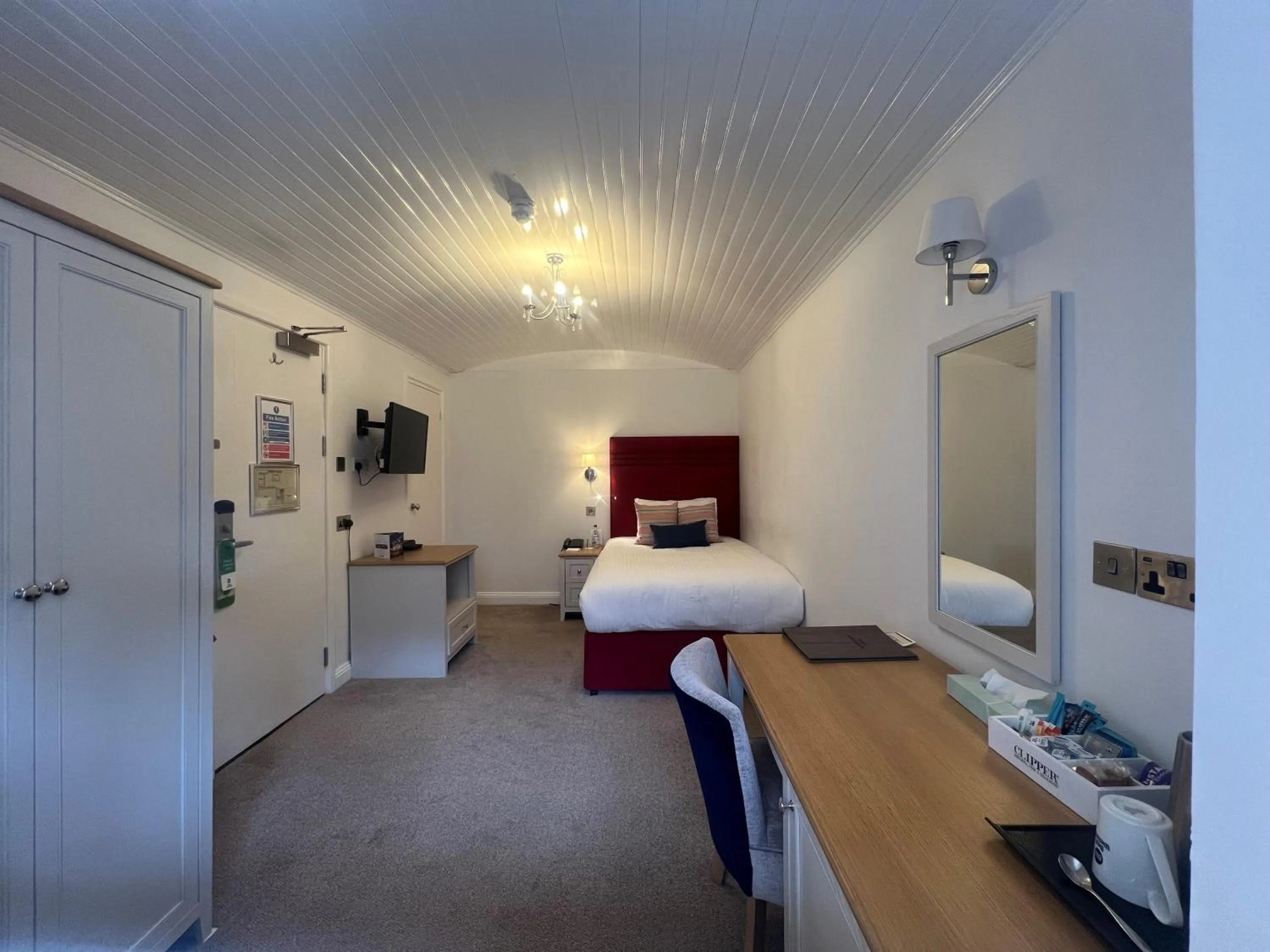 Bedroom, Bed in Best Western Hotel de Havelet