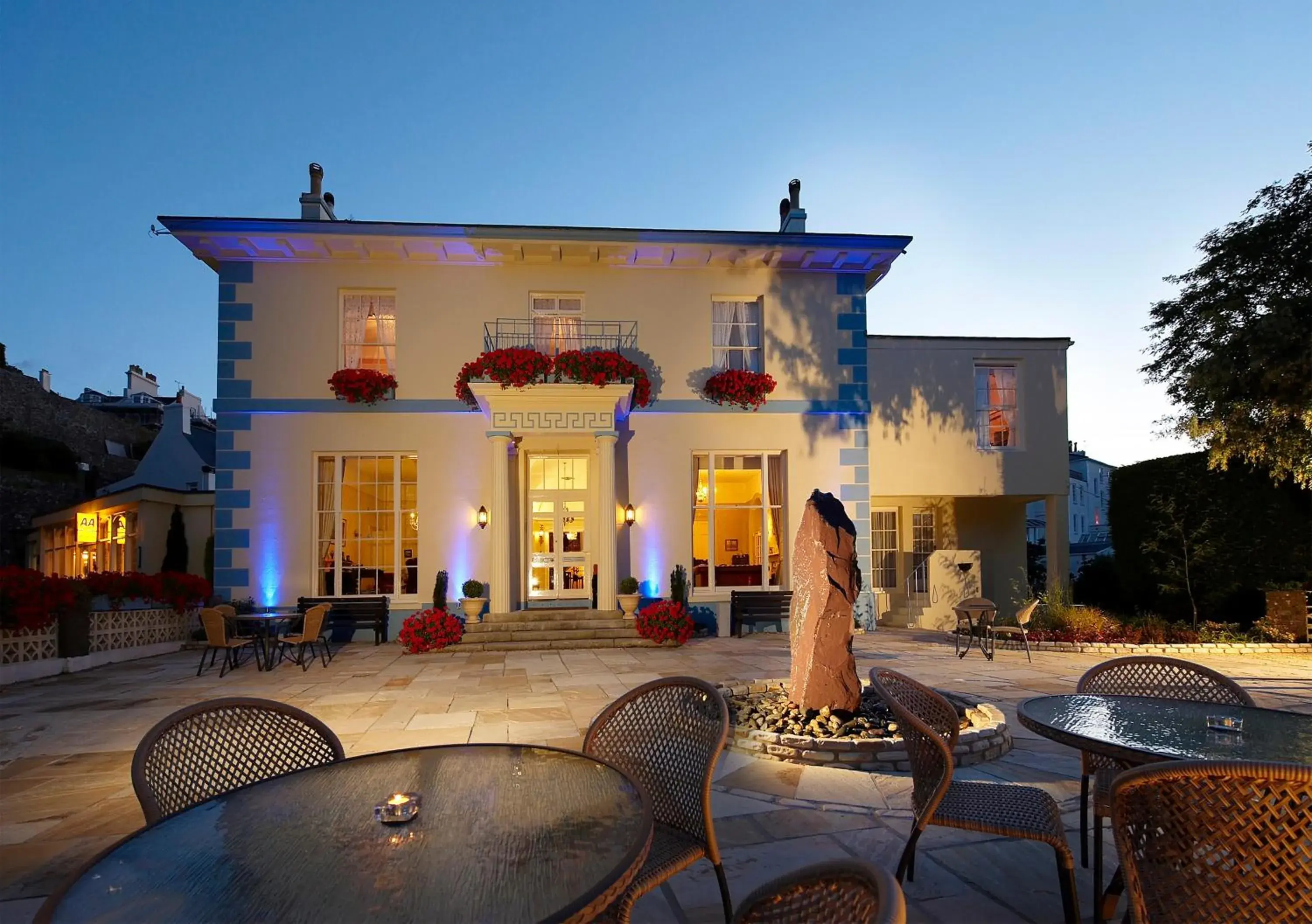 Facade/entrance in Best Western Hotel de Havelet Facade/entrance in Best Western Hotel de Havelet