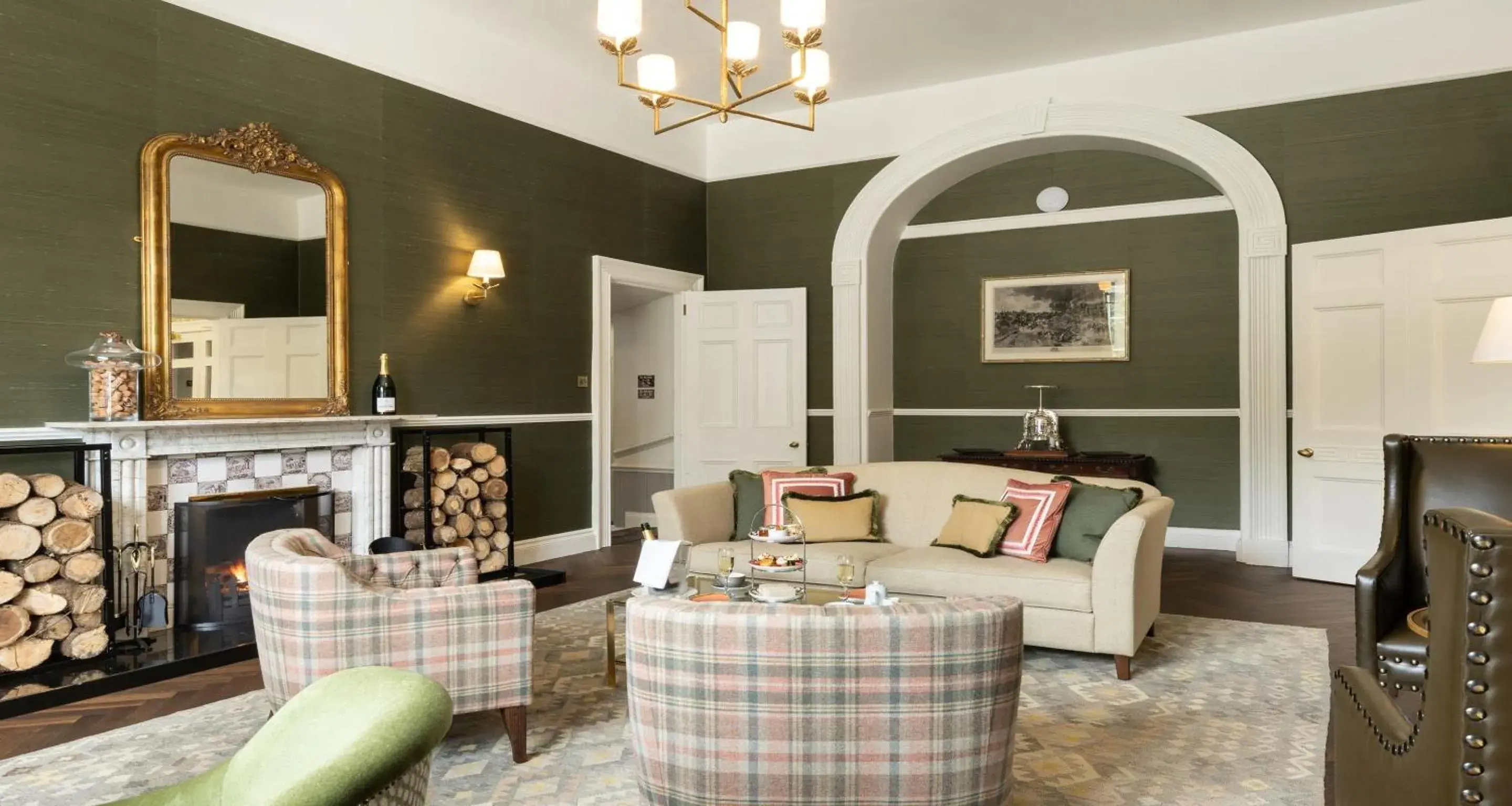 Property building in Best Western Hotel de Havelet Property building in Best Western Hotel de Havelet