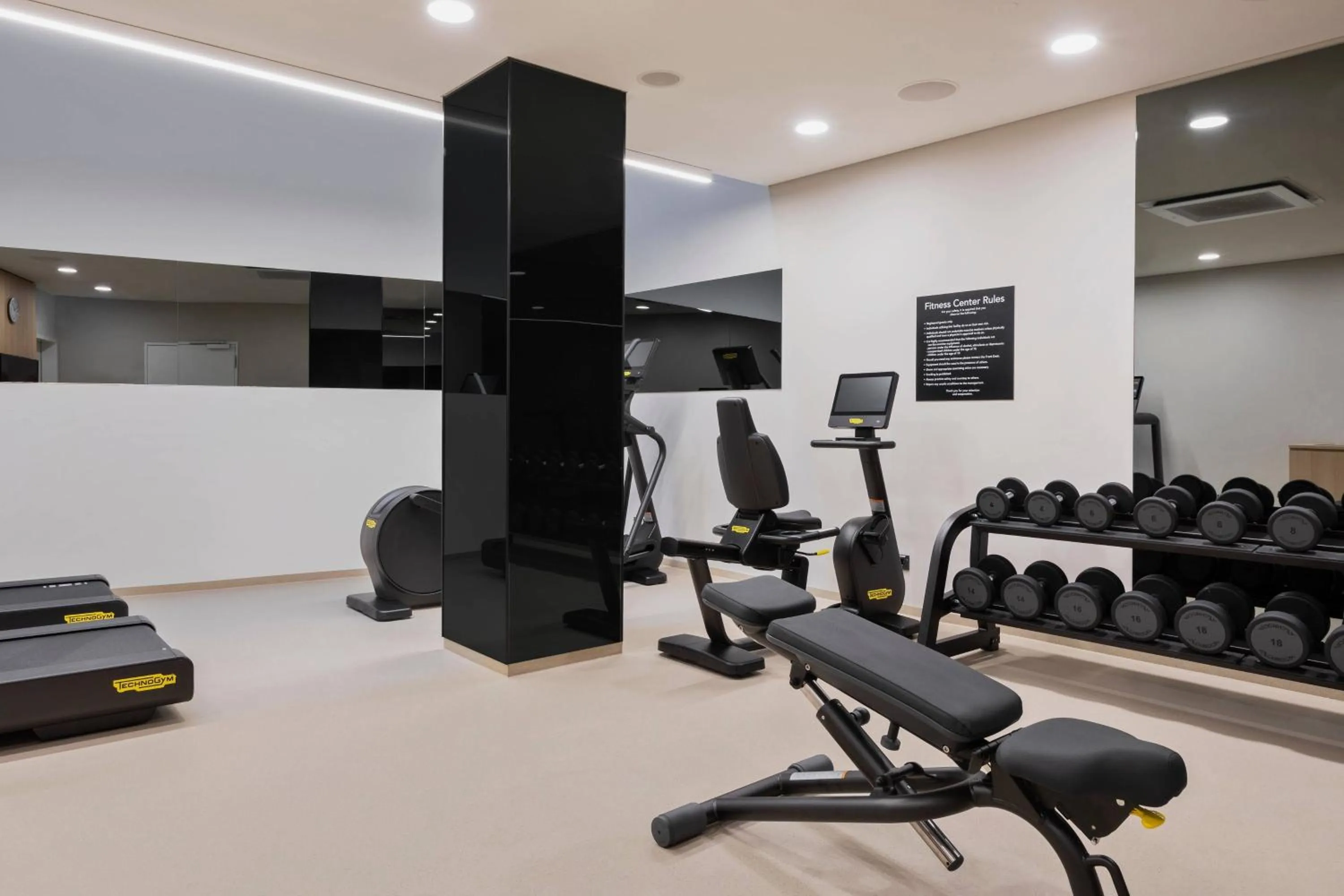 Fitness centre/facilities in Courtyard by Marriott Freiburg
