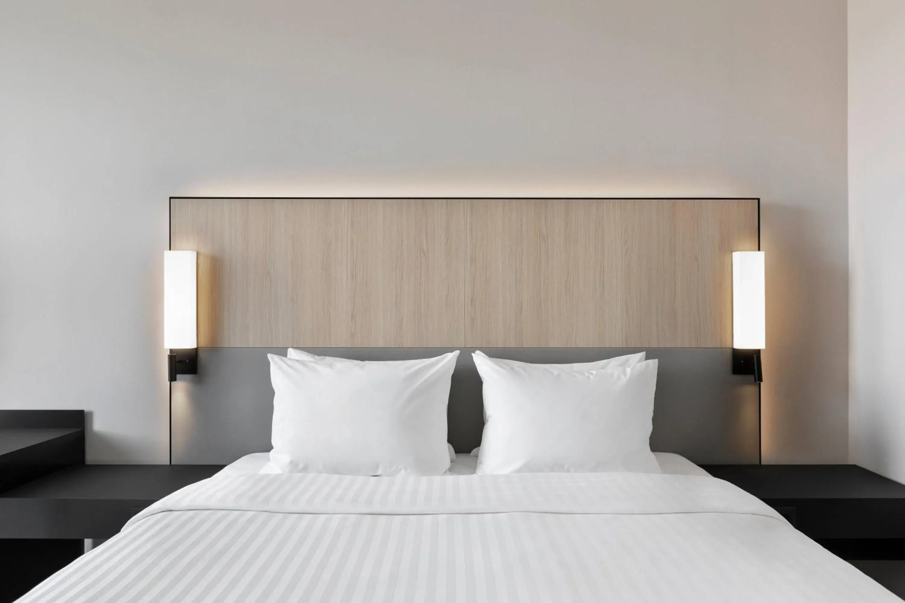 King Room in Courtyard by Marriott Freiburg King Room in Courtyard by Marriott Freiburg