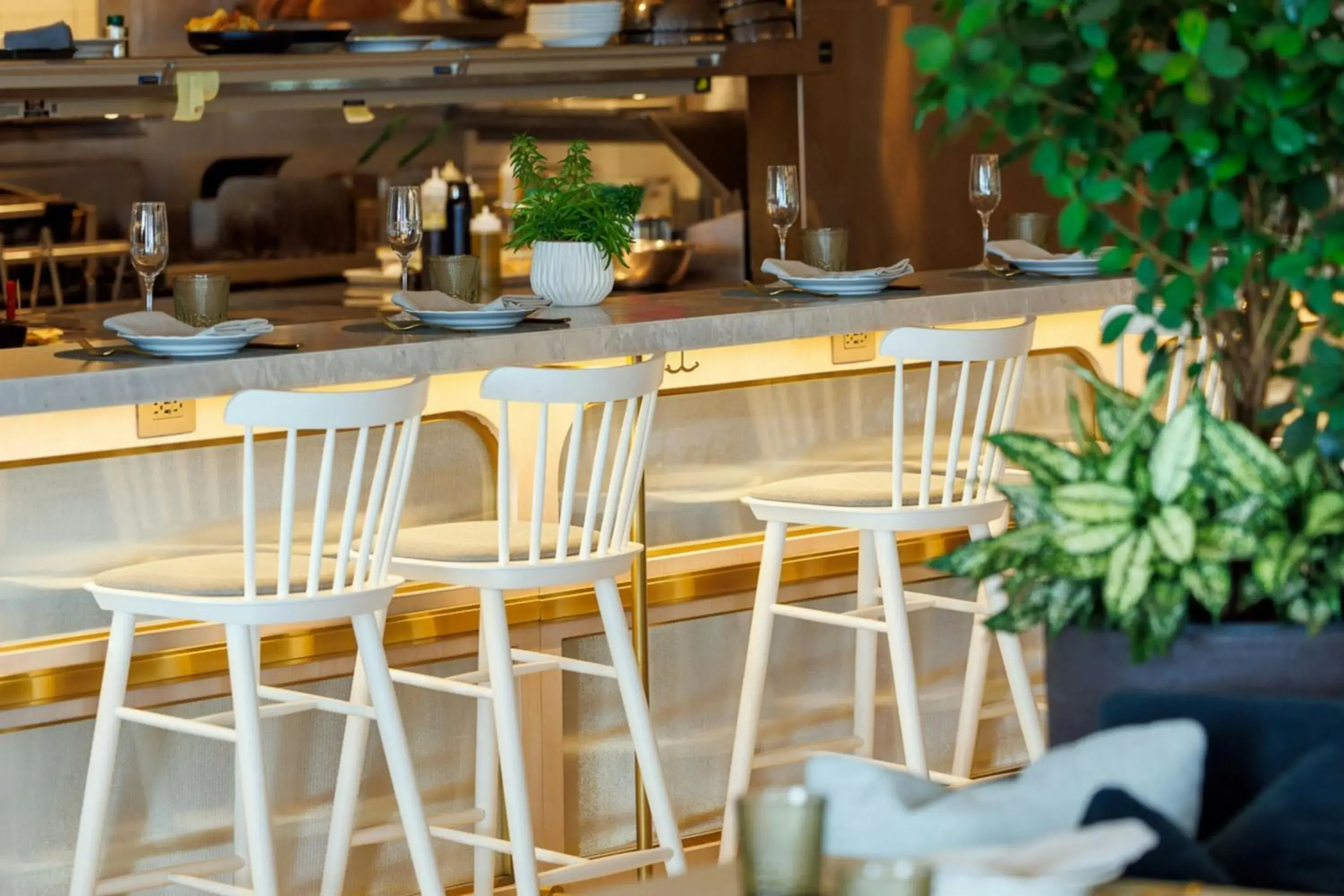 Restaurant/places to eat in The Pearle Hotel & Spa, Autograph Collection Restaurant/places to eat in The Pearle Hotel & Spa, Autograph Collection