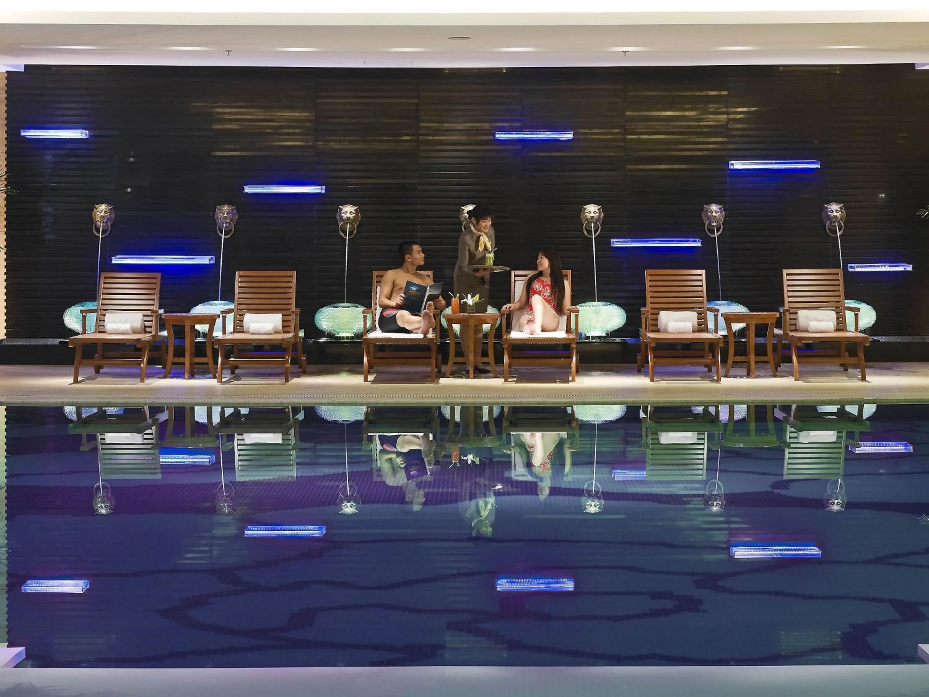 Lounge or bar in Sofitel Harbin