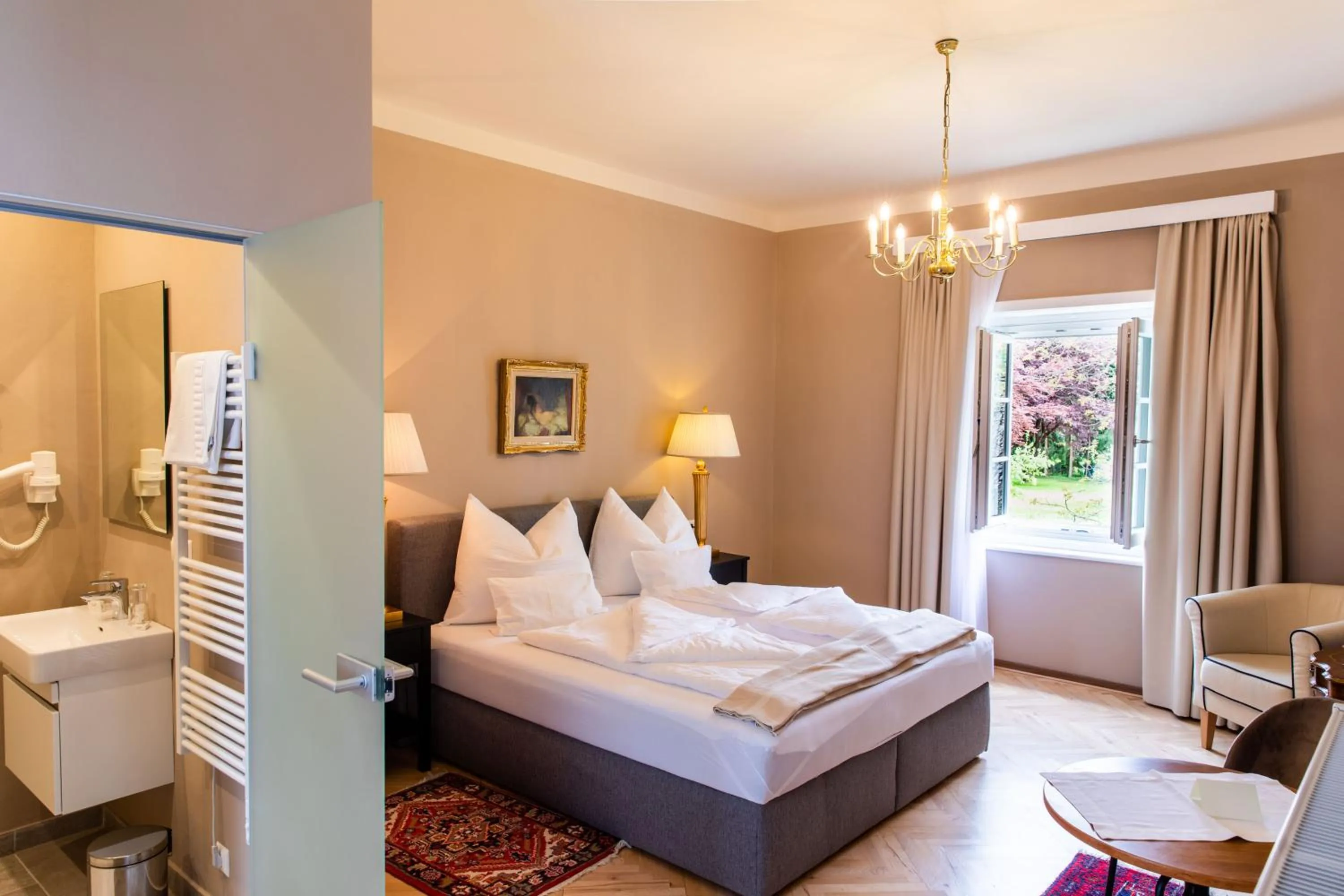 Photo of the whole room, Bed in Brunnwirt Kassl