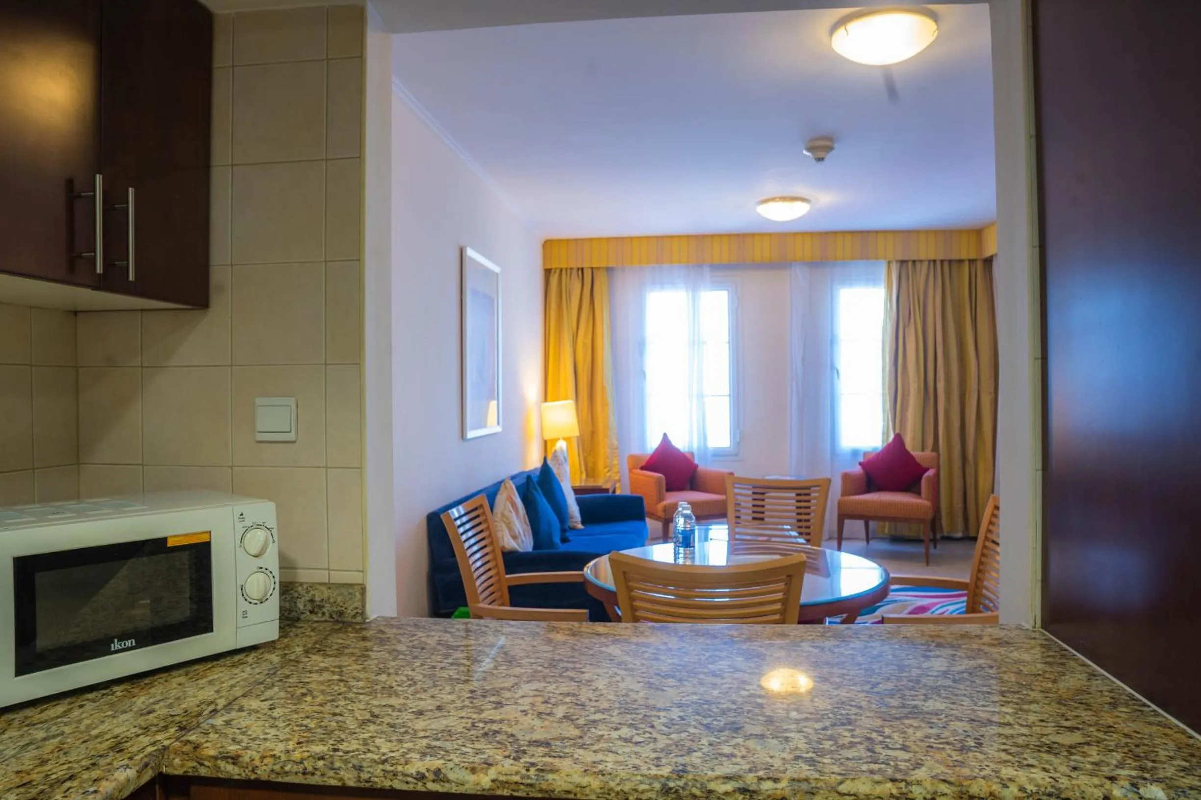 Dining area in Copthorne Lakeview Executive Apartments Dubai, Green Community