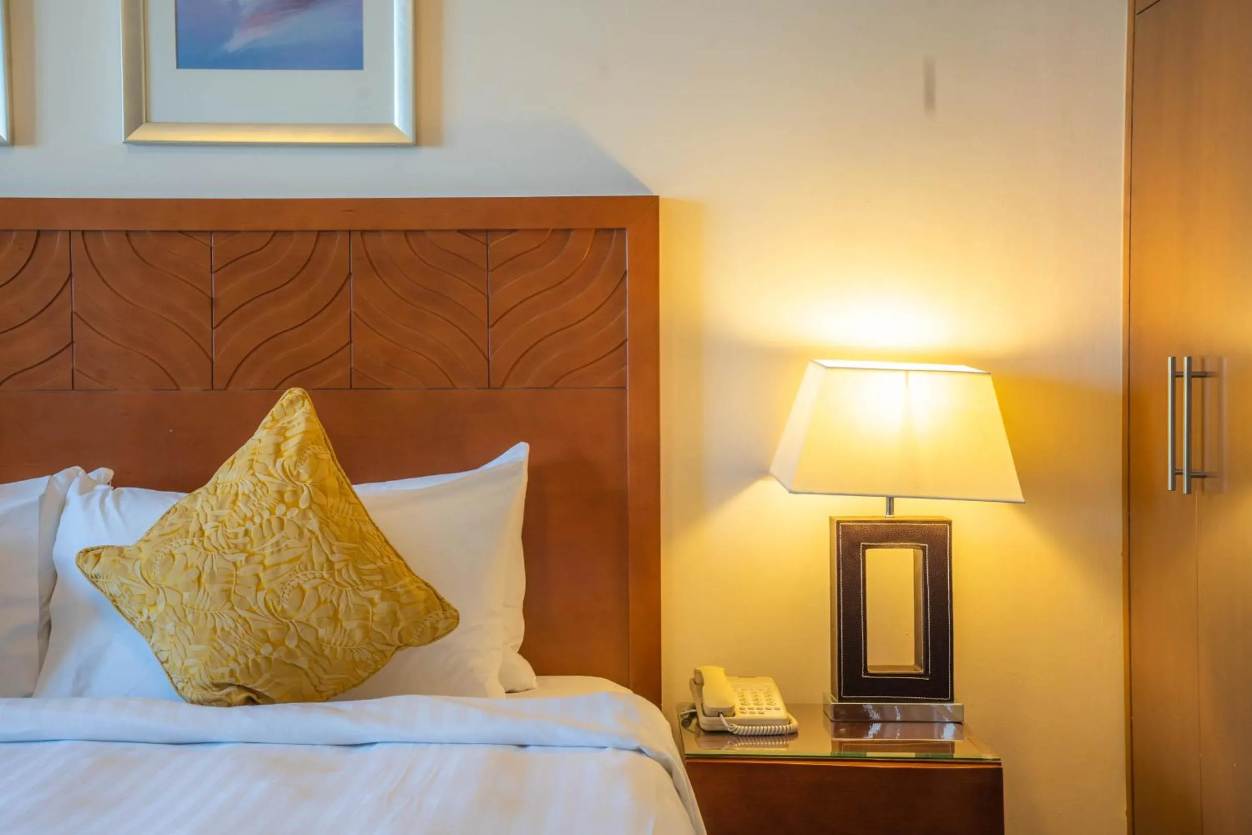 Bed in Copthorne Lakeview Executive Apartments Dubai, Green Community