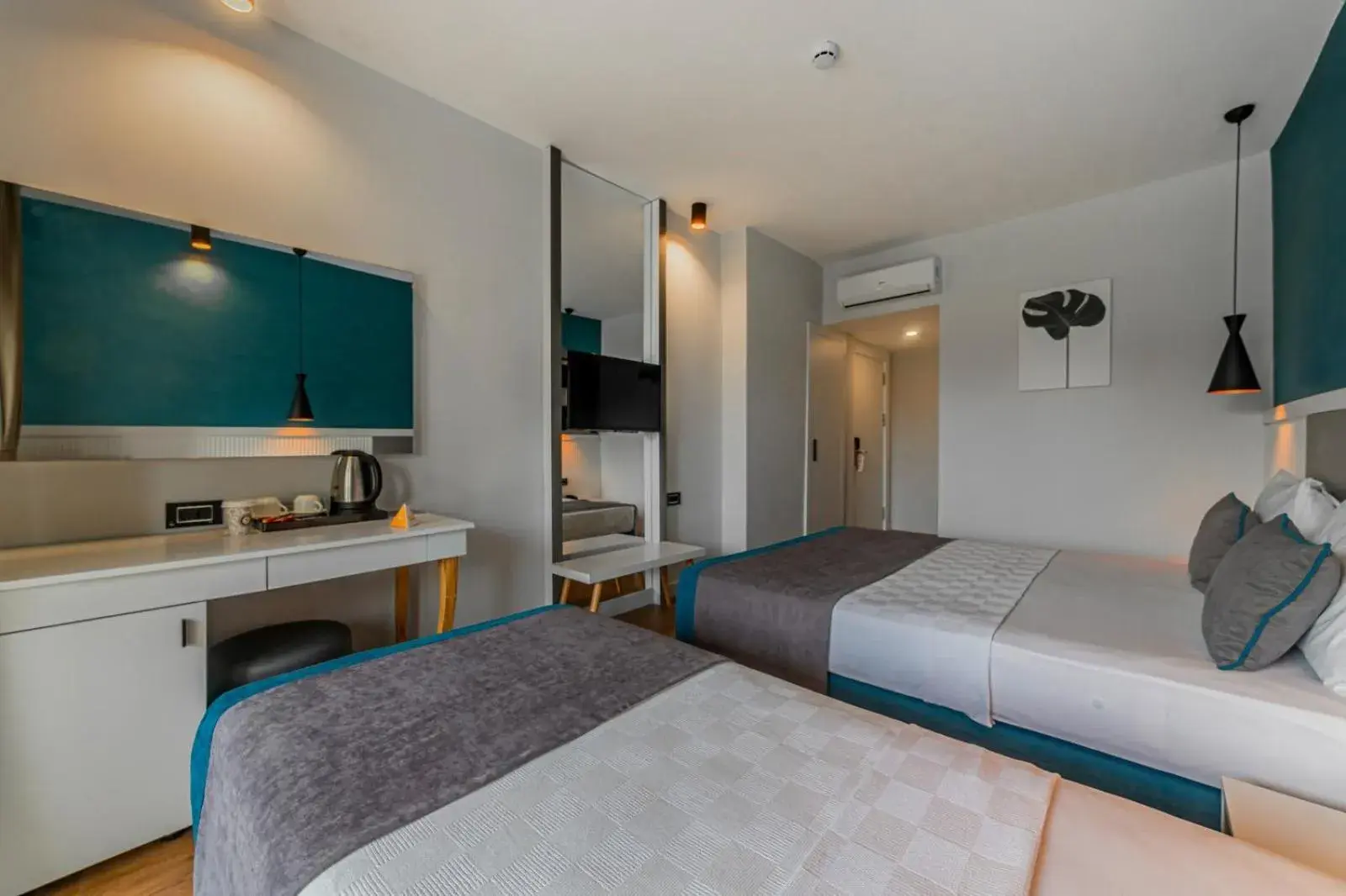 Family, Bed in Tema 242 Hotel Family, Bed in Tema 242 Hotel