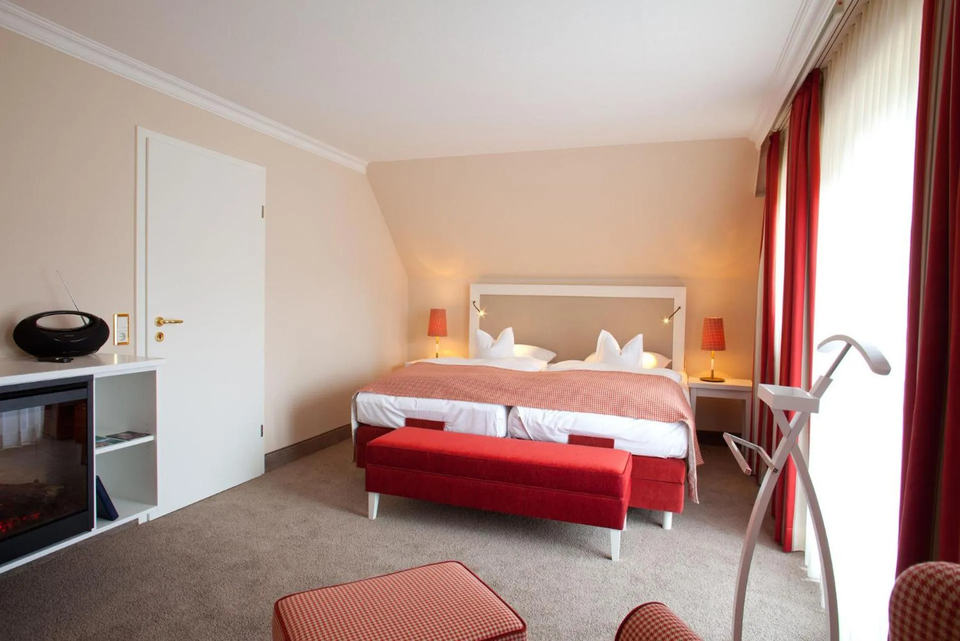 Bed in Hotel Braunschweiger Hof