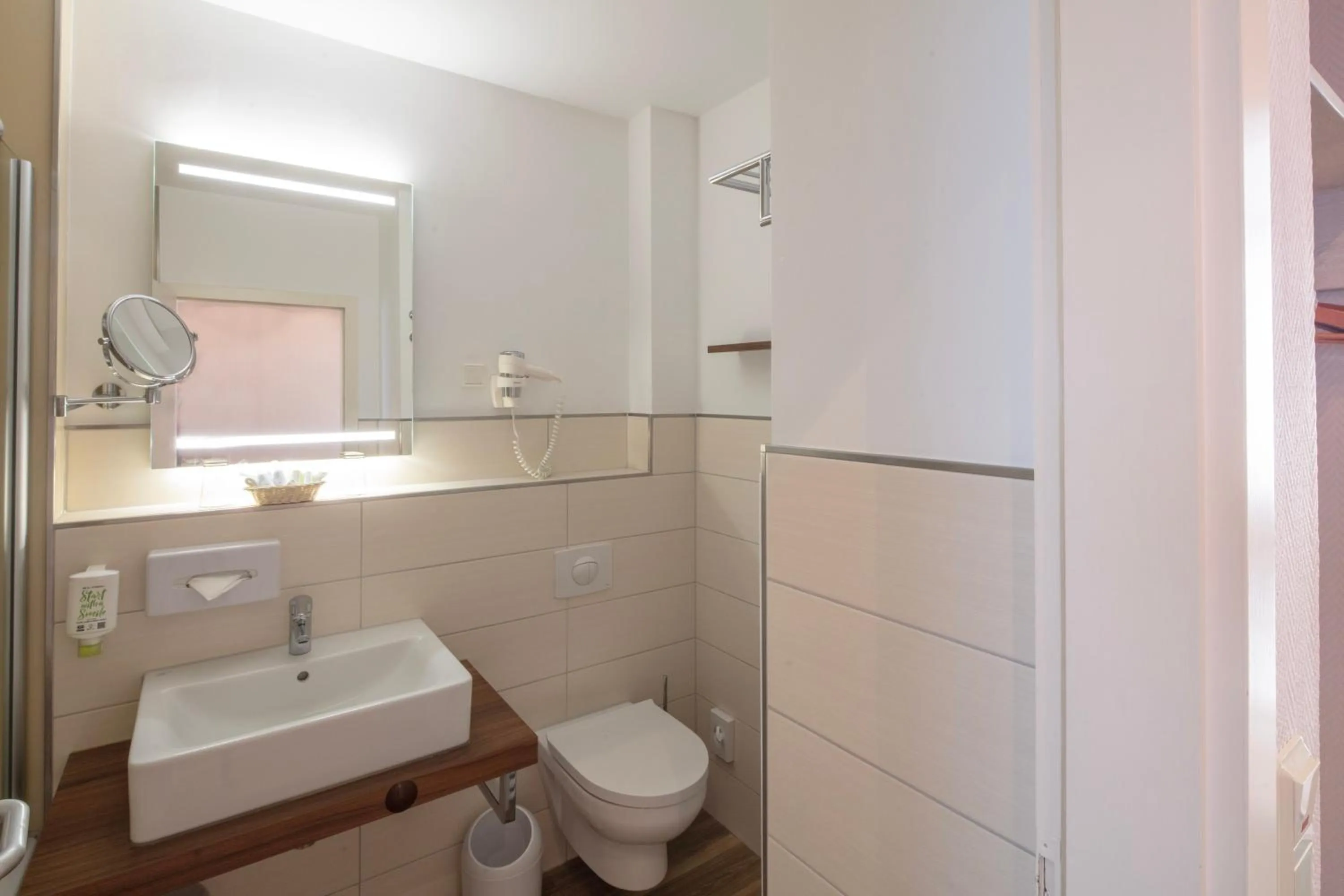 Bathroom in Hotel Braunschweiger Hof