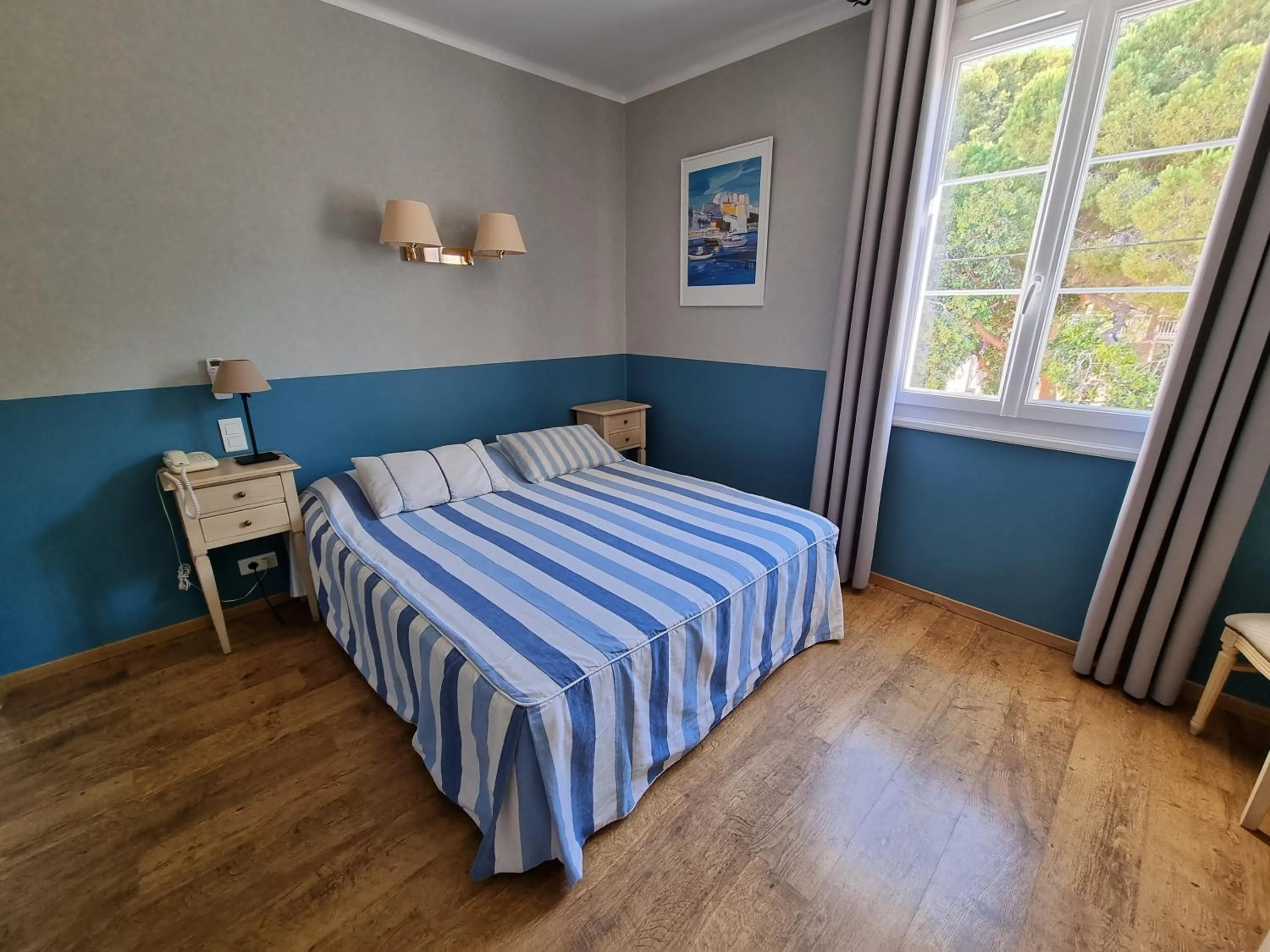 Bed in STELLA MARE