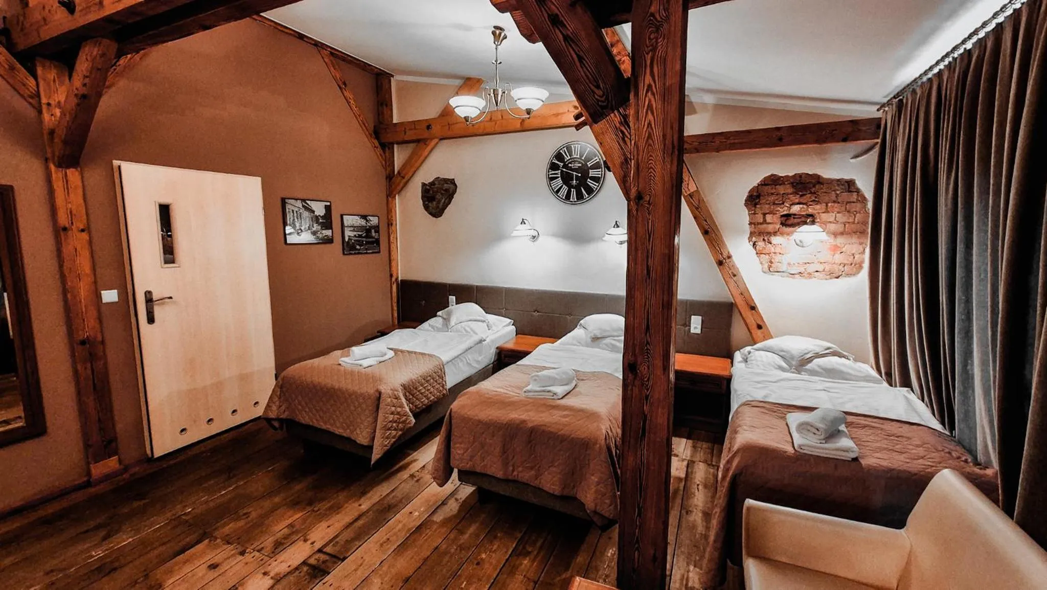 Bed in Hotel Zamkowy Młyn