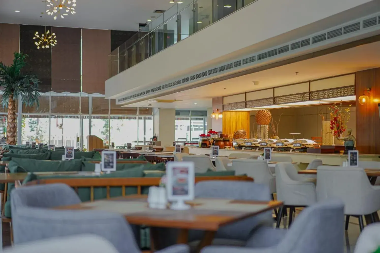 Restaurant/places to eat in Patra Bandung Hotel Restaurant/places to eat in Patra Bandung Hotel