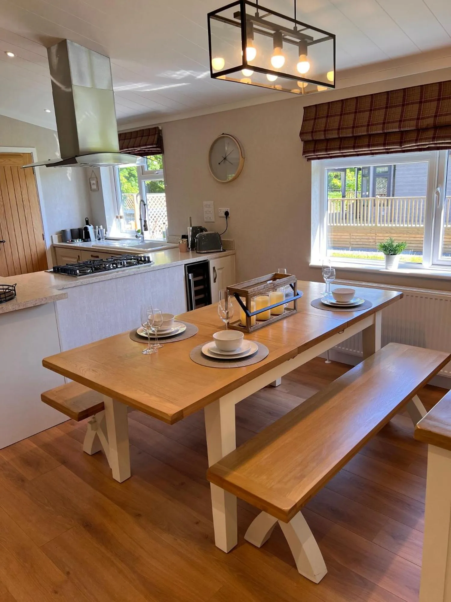 Dining area in Hollicarrs - Dragonfly Lodge